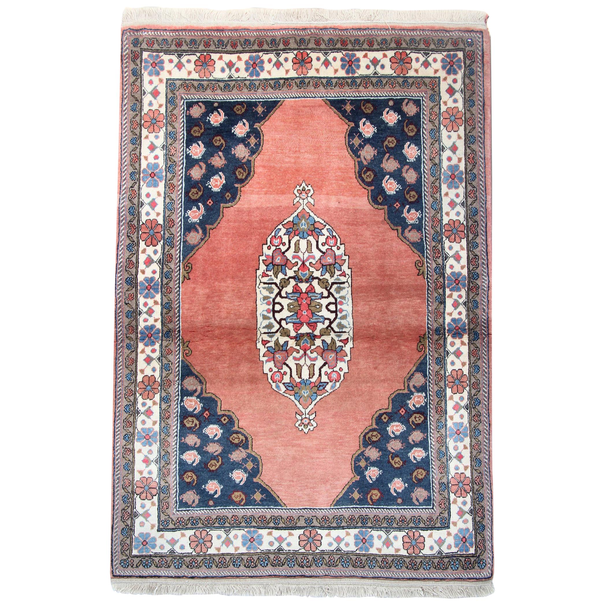 Tapis oriental fait main, tapis traditionnel en laine rose rouille