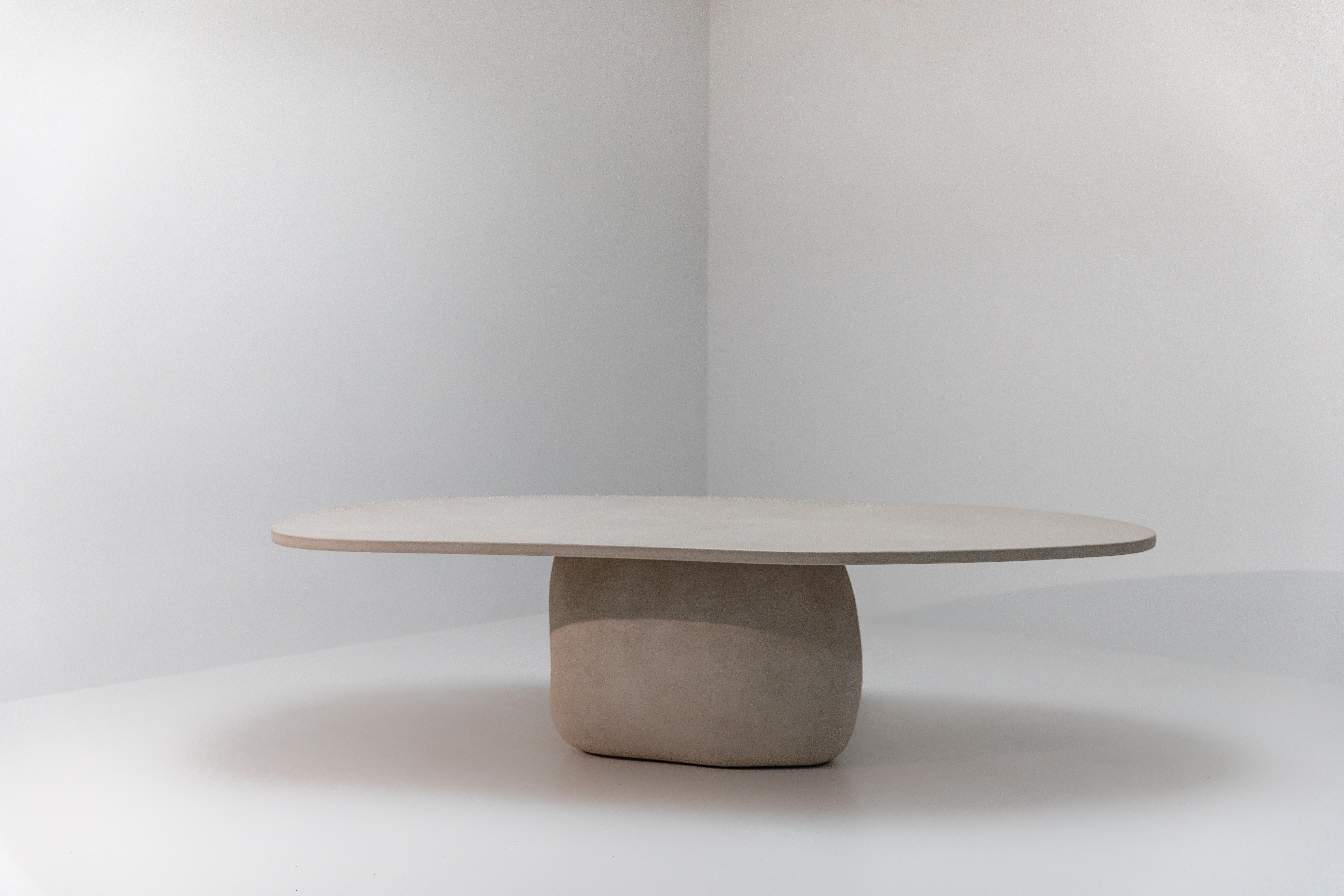Table de salle à manger Rocc fabriquée à la main par Philippe Colette en vente 2