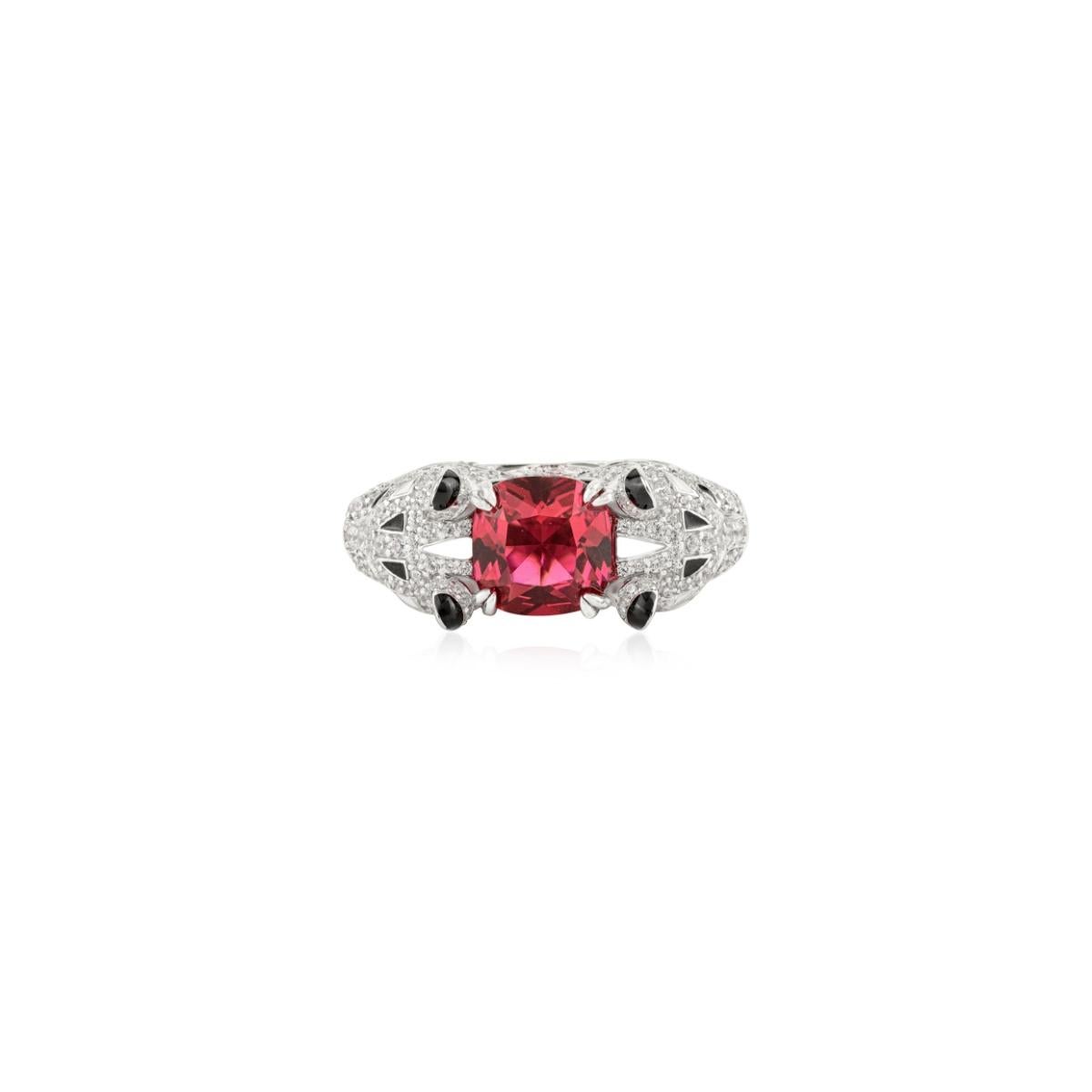 in vendita:  Anello d'argento unisex con zircone rosso e bianco, realizzato a mano, con la dichiarazione dell'animale pantera. 10