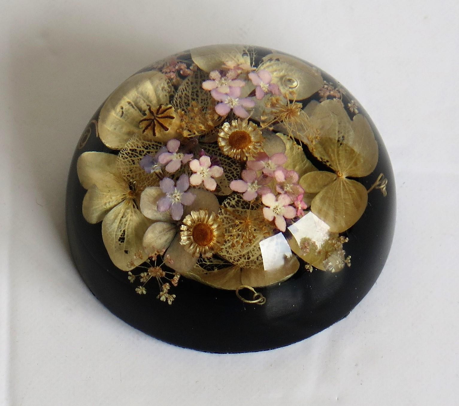 real flower paperweight