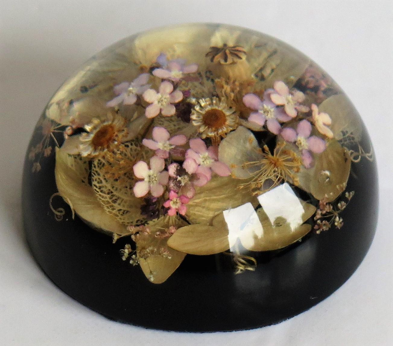 Folk Art Handmade Paperweight with Real Wild Flowers by Sarah Rogers, English circa 1970s