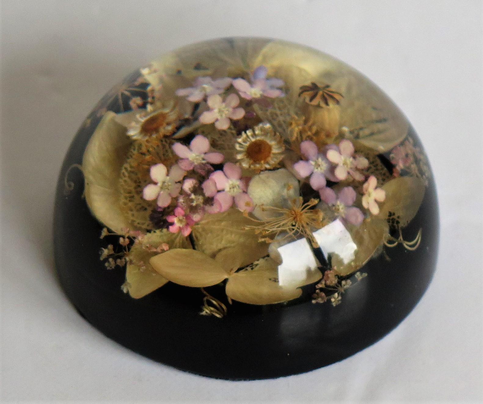 Hand-Crafted Handmade Paperweight with Real Wild Flowers by Sarah Rogers, English circa 1970s