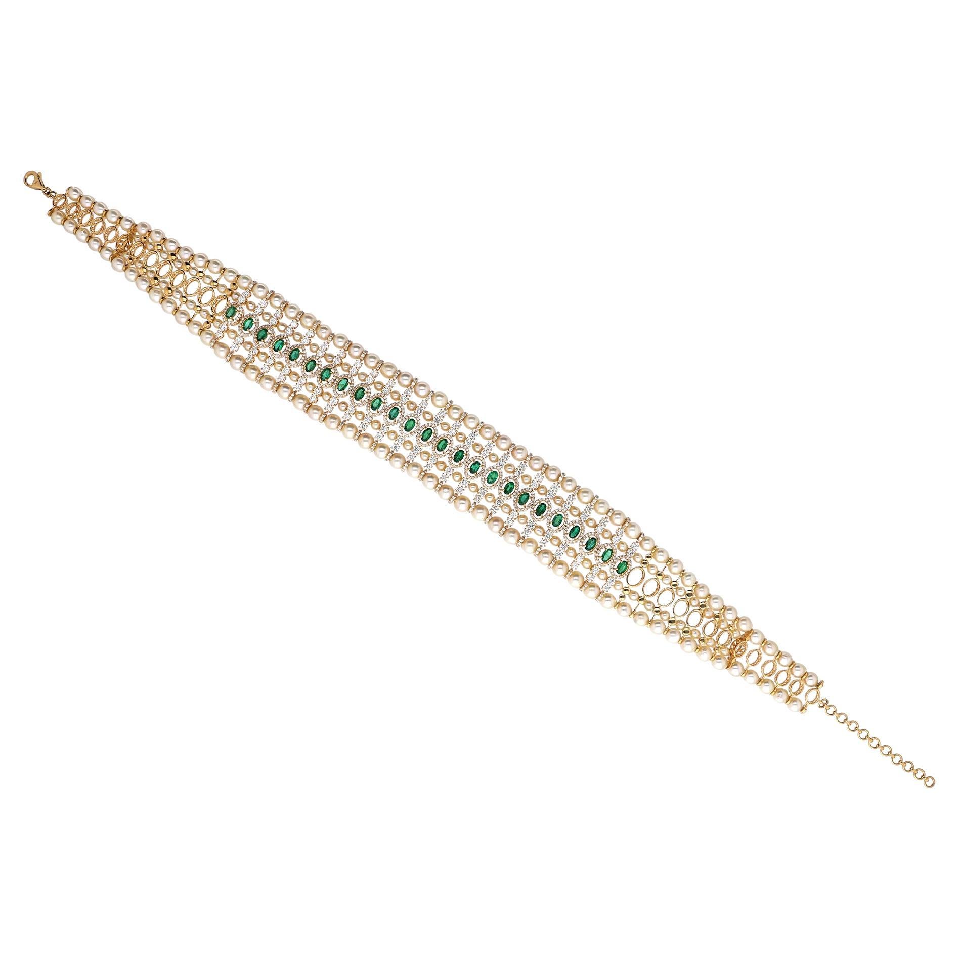 Collier ras du cou de mariage indien en or jaune 18k avec perles, émeraudes et diamants fait main en vente
