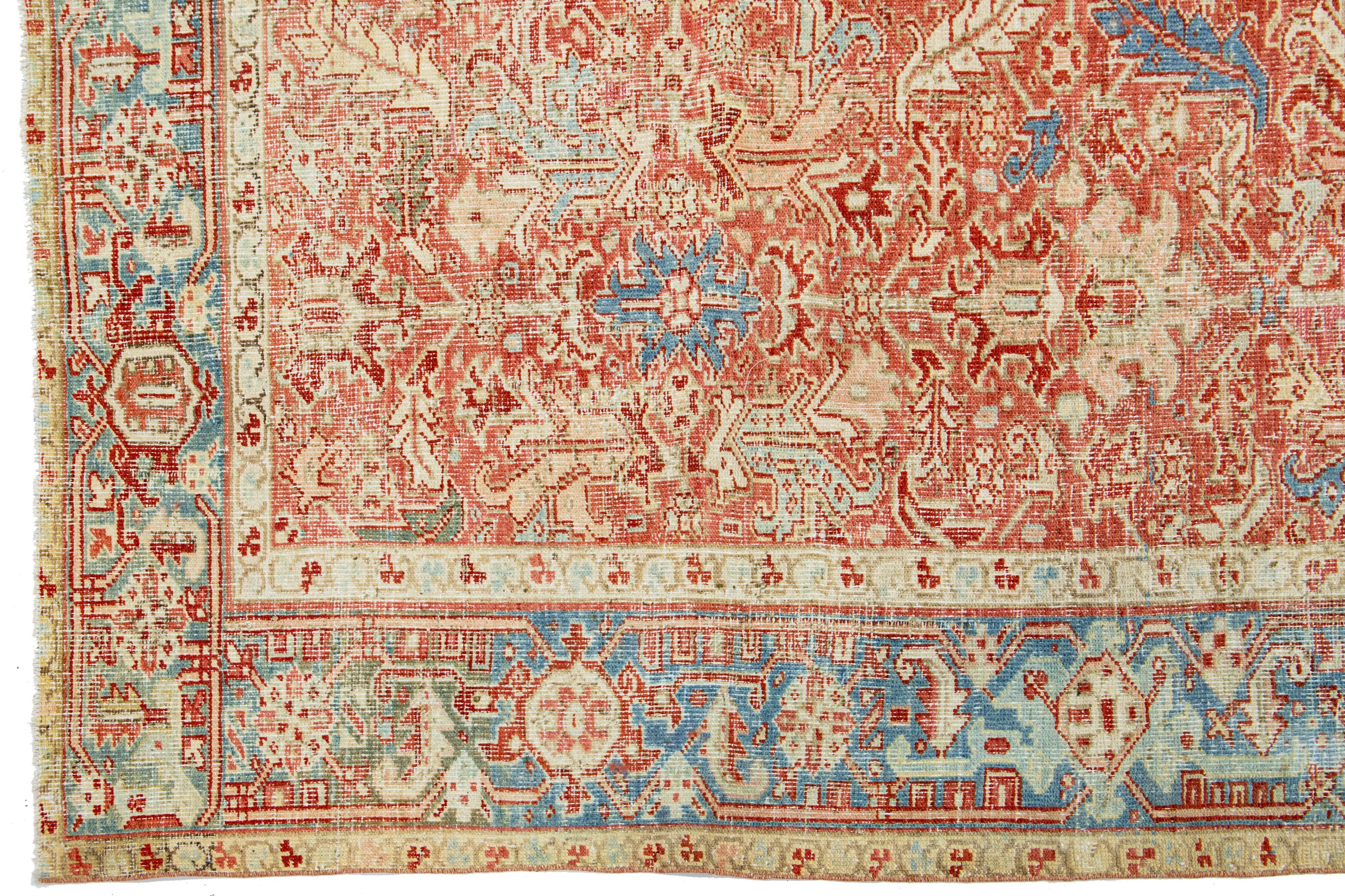 Handgefertigter persischer Heriz-Handgefertigter Wollteppich in Rot-Rust mit Medaillon-Motiv   (Handgeknüpft) im Angebot