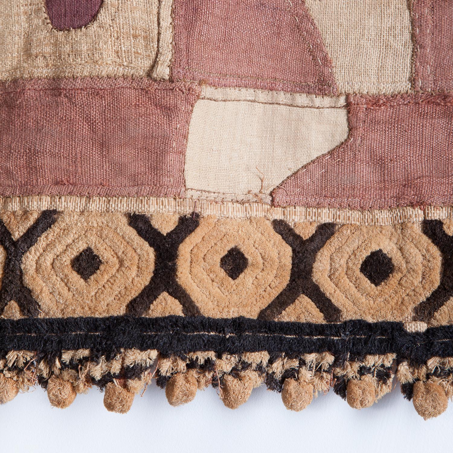 Handmade piece of Kuba cloth from the Congo, circa 1930 For Sale 1