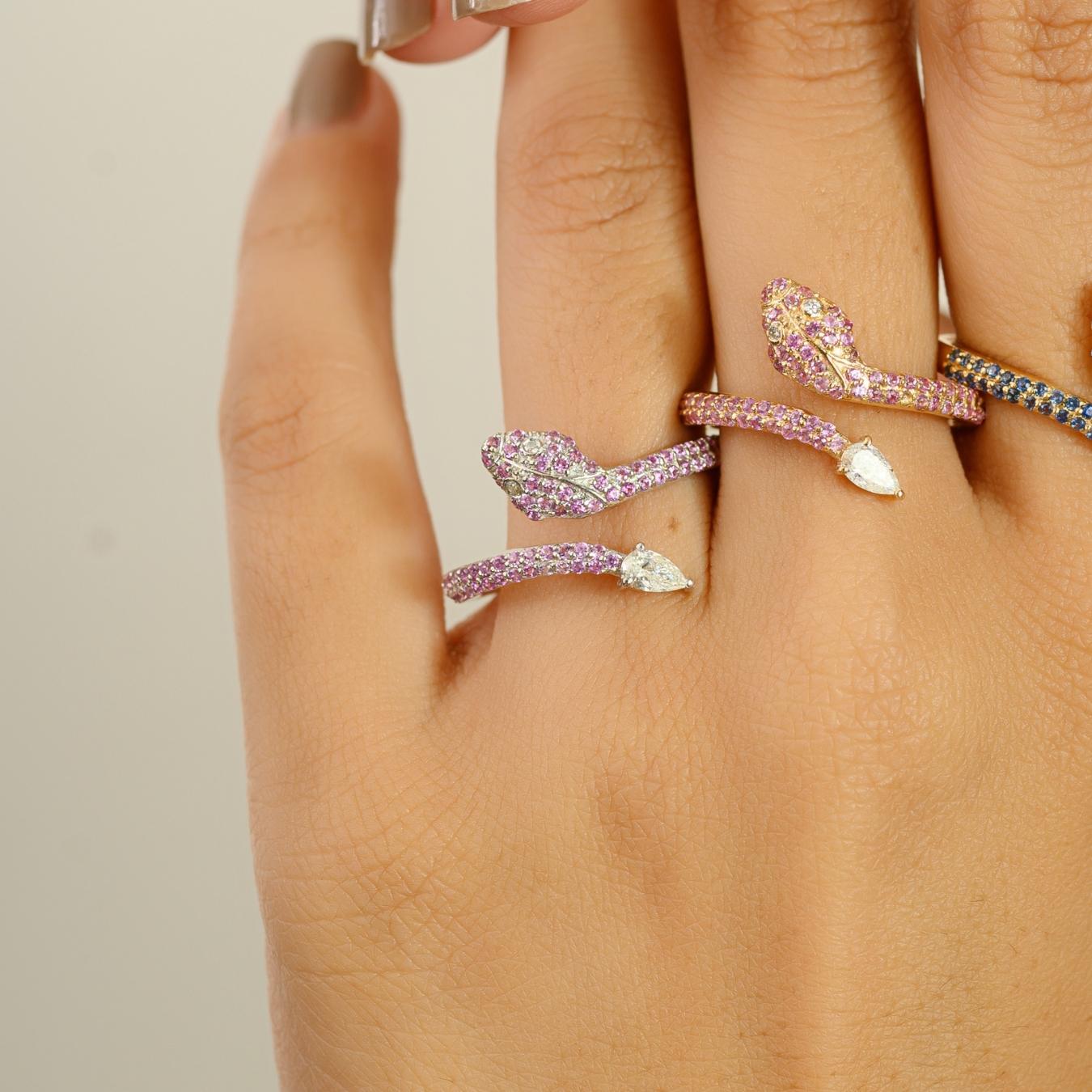 En vente :  Bague en or blanc 14k faite à la main avec saphir rose et diamants et serpent 8
