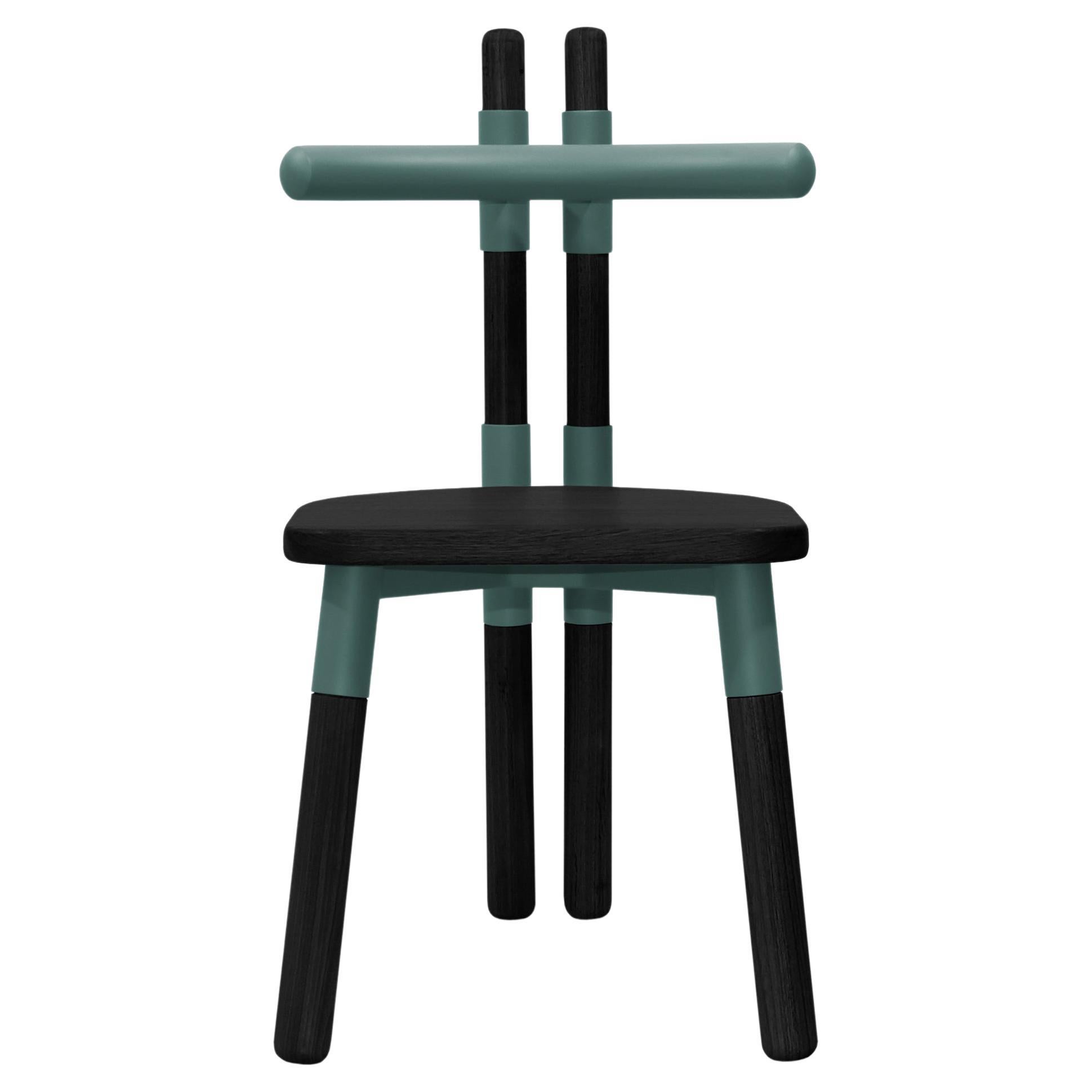Handgefertigter PK12-Stuhl, Struktur aus Kohlenstoffstahl, Beine aus ebonisiertem Holz von Paulo Kobylka