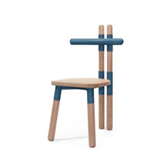 Chaise PK12 faite à la main, structure en acier au carbone et pieds en bois tourné de Paulo Kobylka