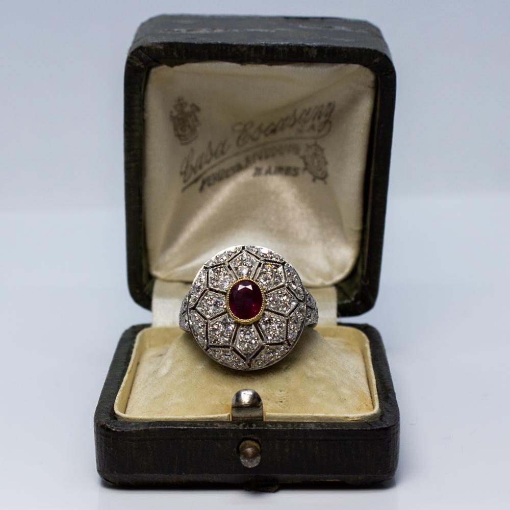 Handmade Platinum 1.10 Carat Ruby and Old Mine Cut Diamonds Ring In Excellent Condition In Miami, FL