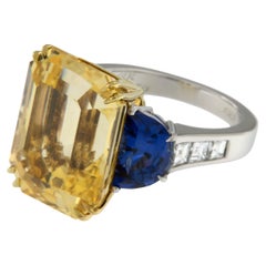 Bague en platine et or 18 carats avec saphir jaune 22,37 carats et saphir bleu 4,21 carats, faite à la main