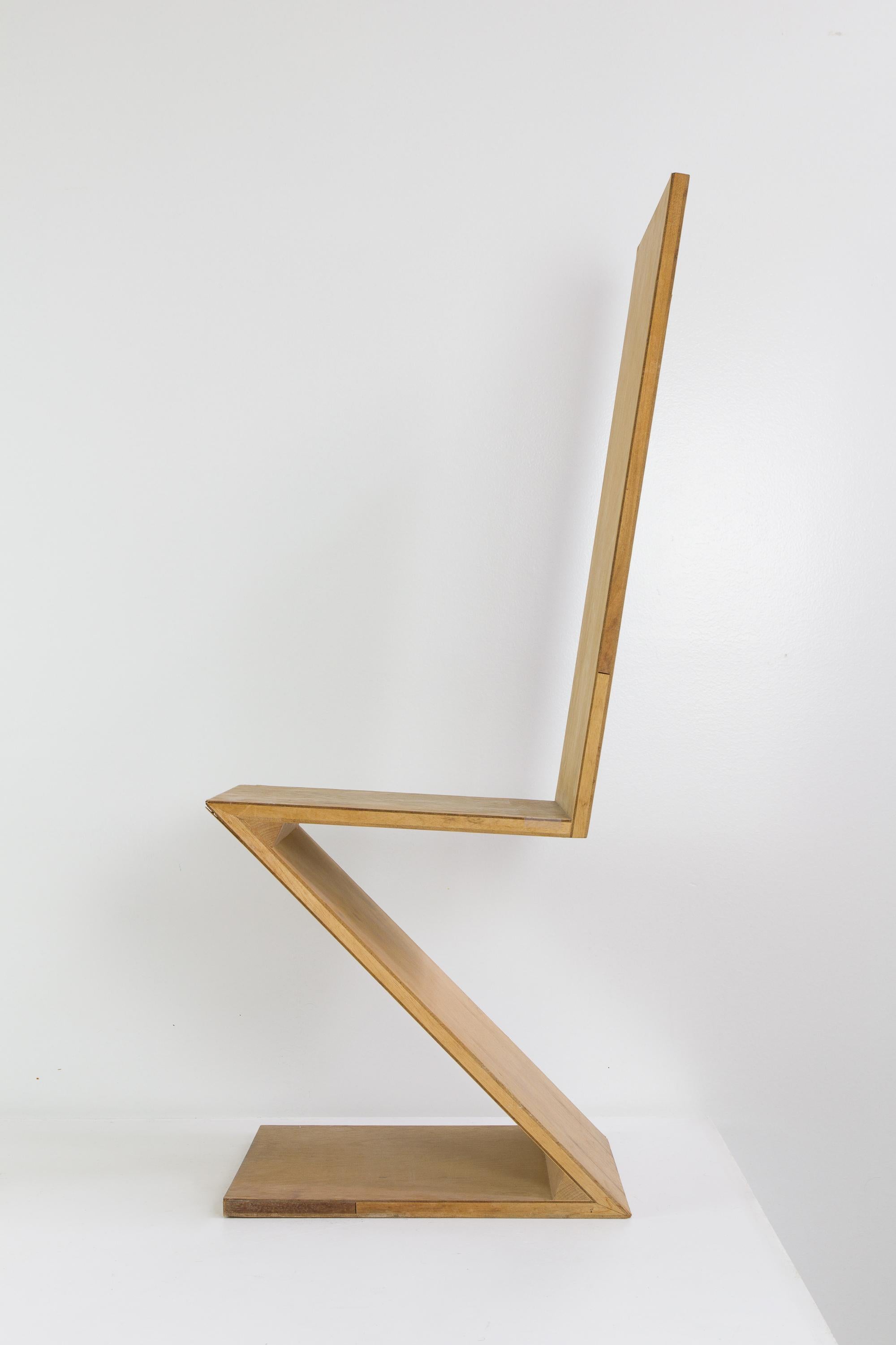 De Stijl Handmade Plywood Zig-Zag Chairs