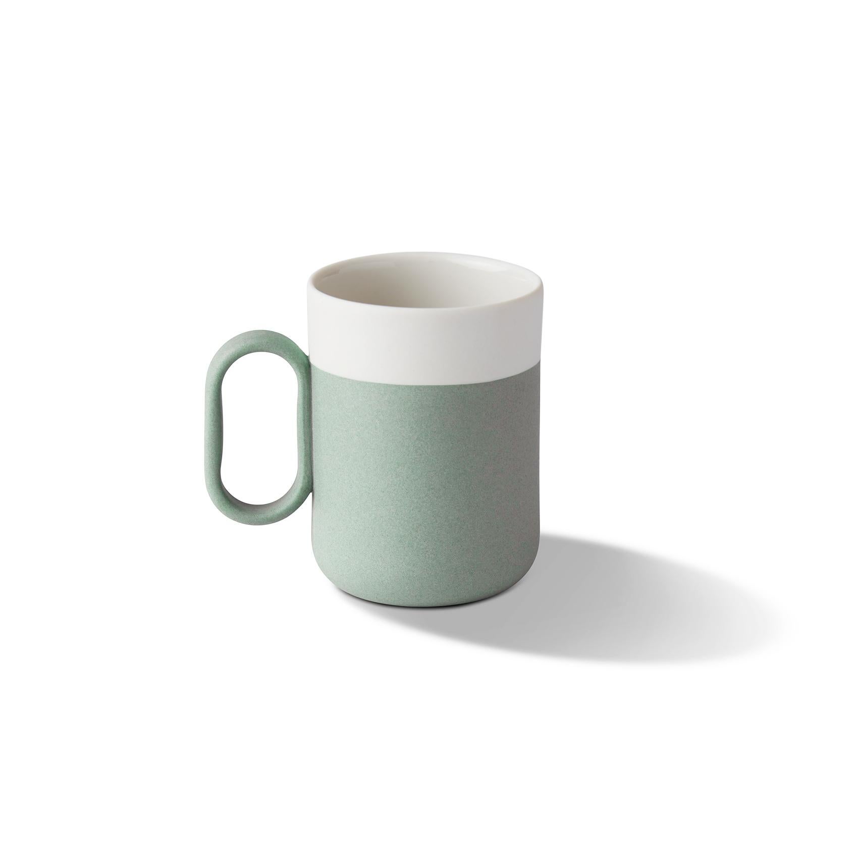 Handgefertigtes Porzellan-Espresso-Set von Esma Dereboy - Nil-Elfenbein, preisgekrönt (Arts and Crafts) im Angebot