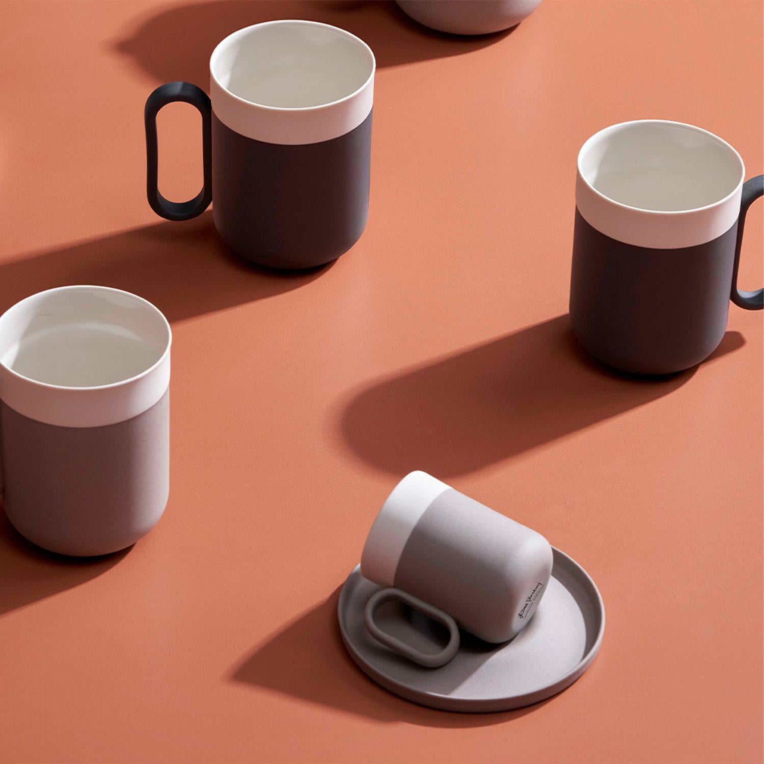 Handgefertigtes Porzellan-Espresso-Set von Esma Dereboy - Rock Ivory, preisgekrönt (Türkisch) im Angebot