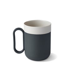 Handgefertigtes Porzellanbecher-Set von 2 von Esma Dereboy  - Black Ivory, Preisgekrönt