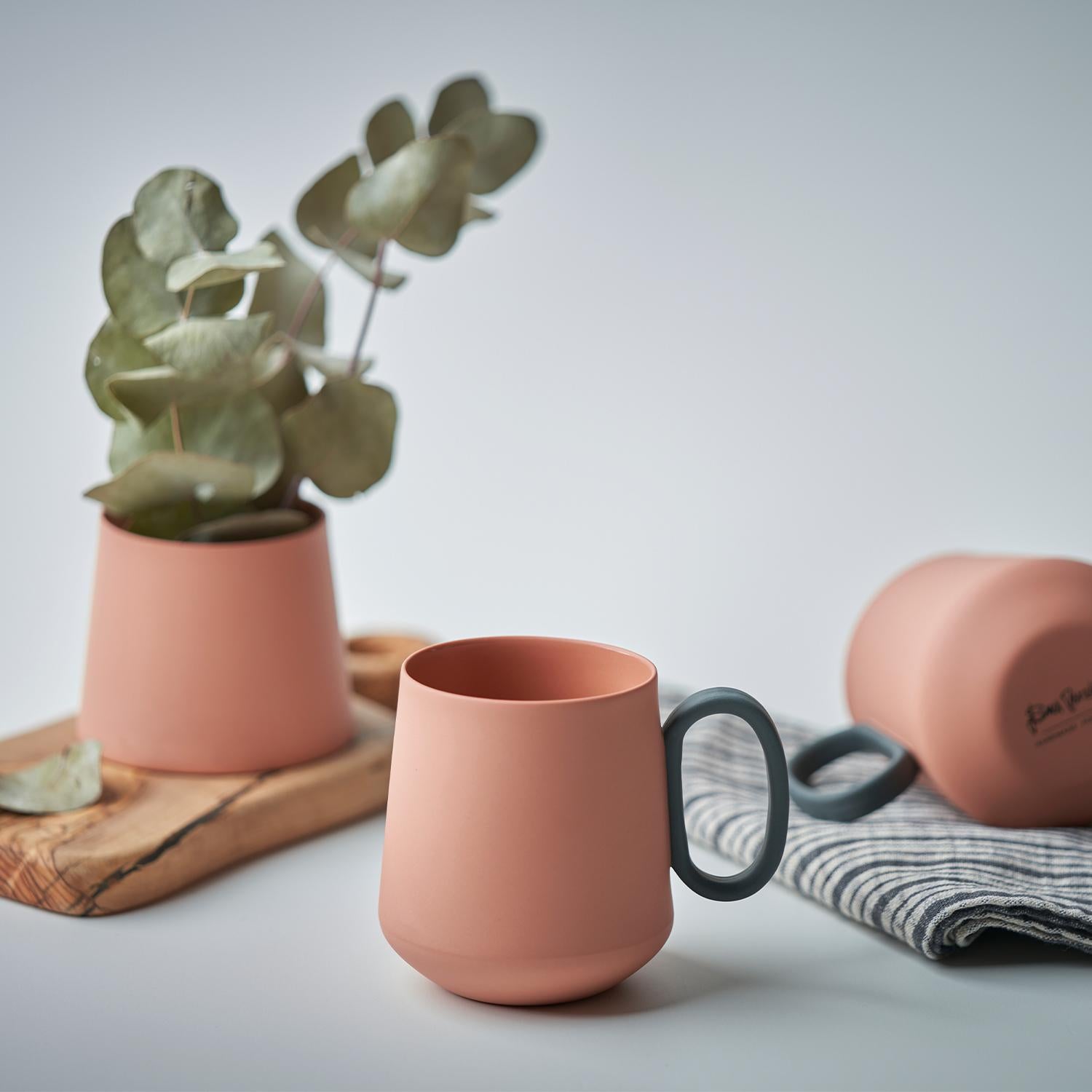 Arts and Crafts Handmade Porcelain Mug Set of Two - Coral   Esma Dereboy Tube Collection For Sale