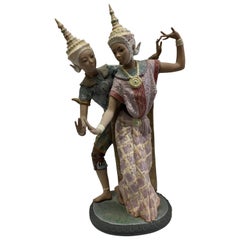 Handmade Porcelain Signed Lladro Thai Couple Dancing #2058, Spain