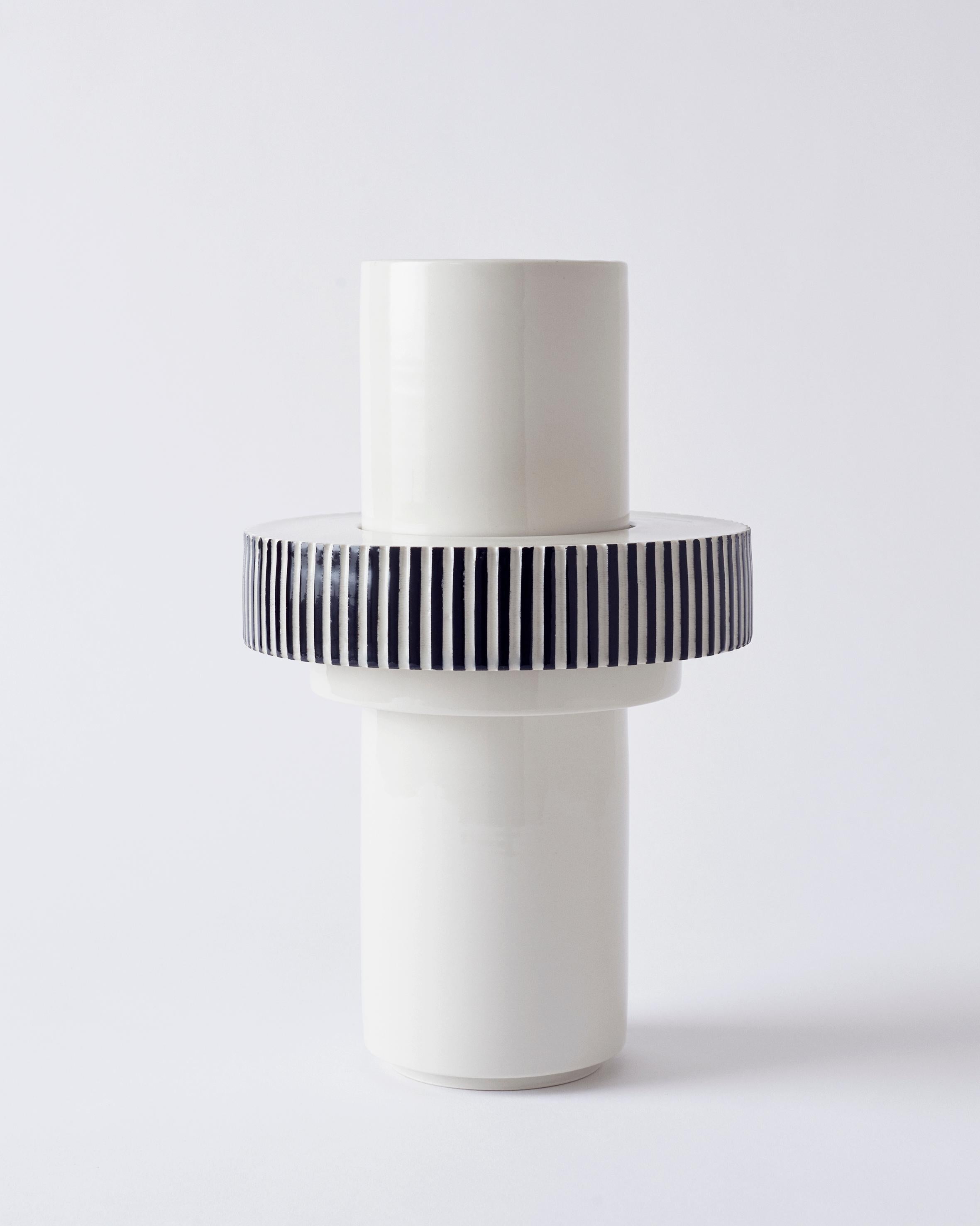 Handmade Porcelain Vase, Modular, Striped Ring, Contemporary, Modern In New Condition For Sale In Zurich, CH