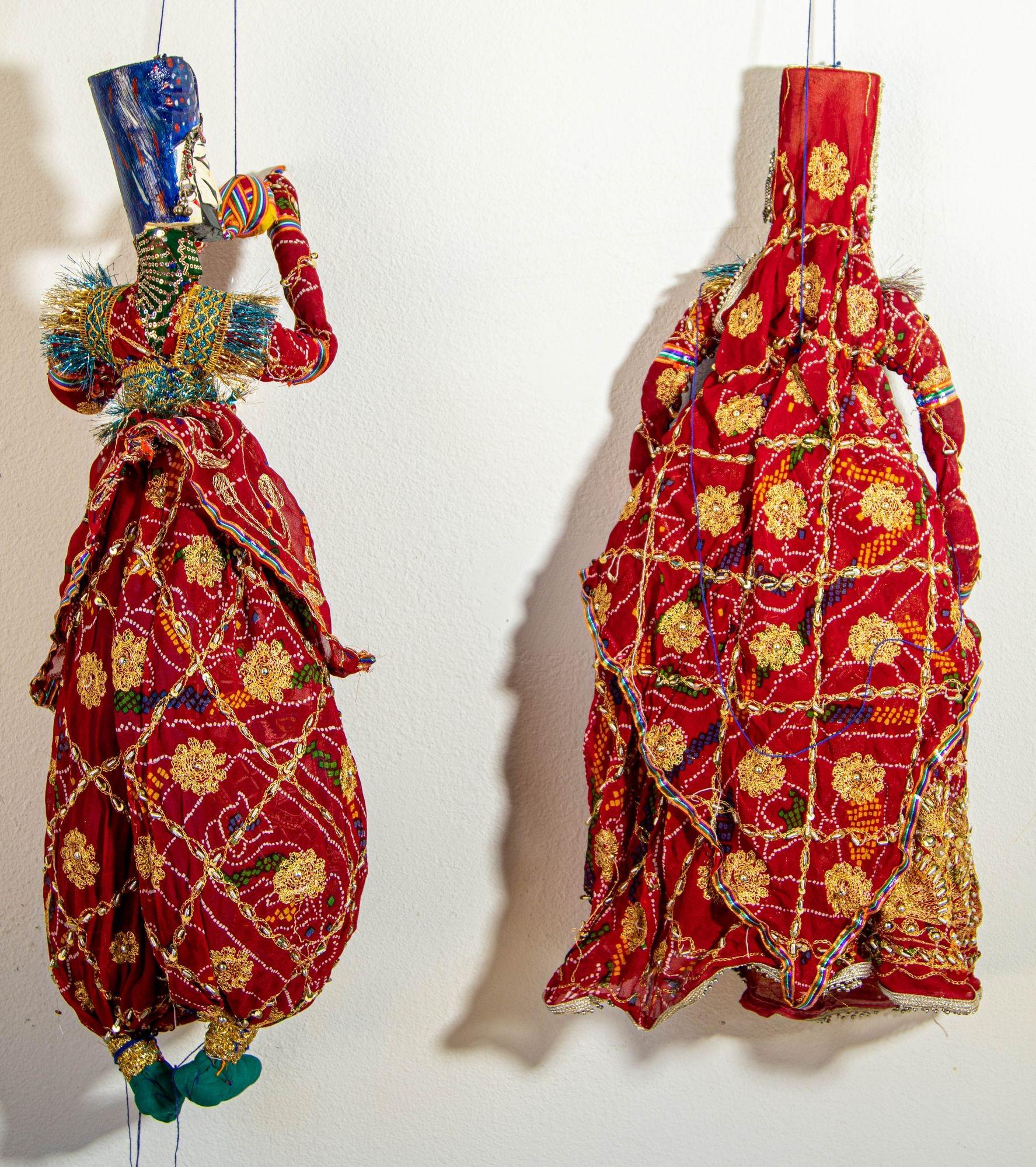 Handmade Rajasthani Kathputli Dancing Puppet Couple Jaipur India 1950s For Sale 2