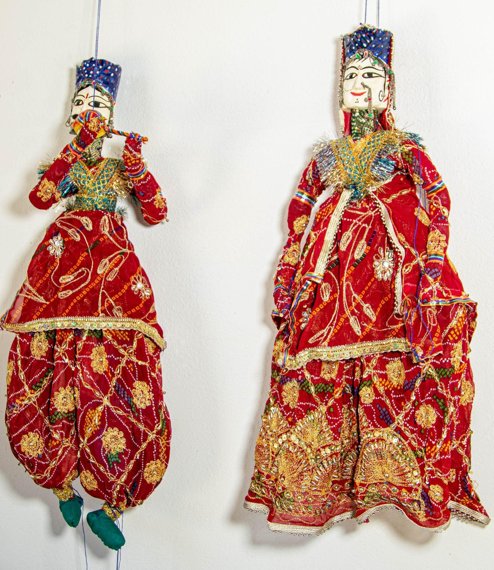 Handmade Rajasthani Kathputli Dancing Puppet Couple Jaipur India 1950s For Sale 7