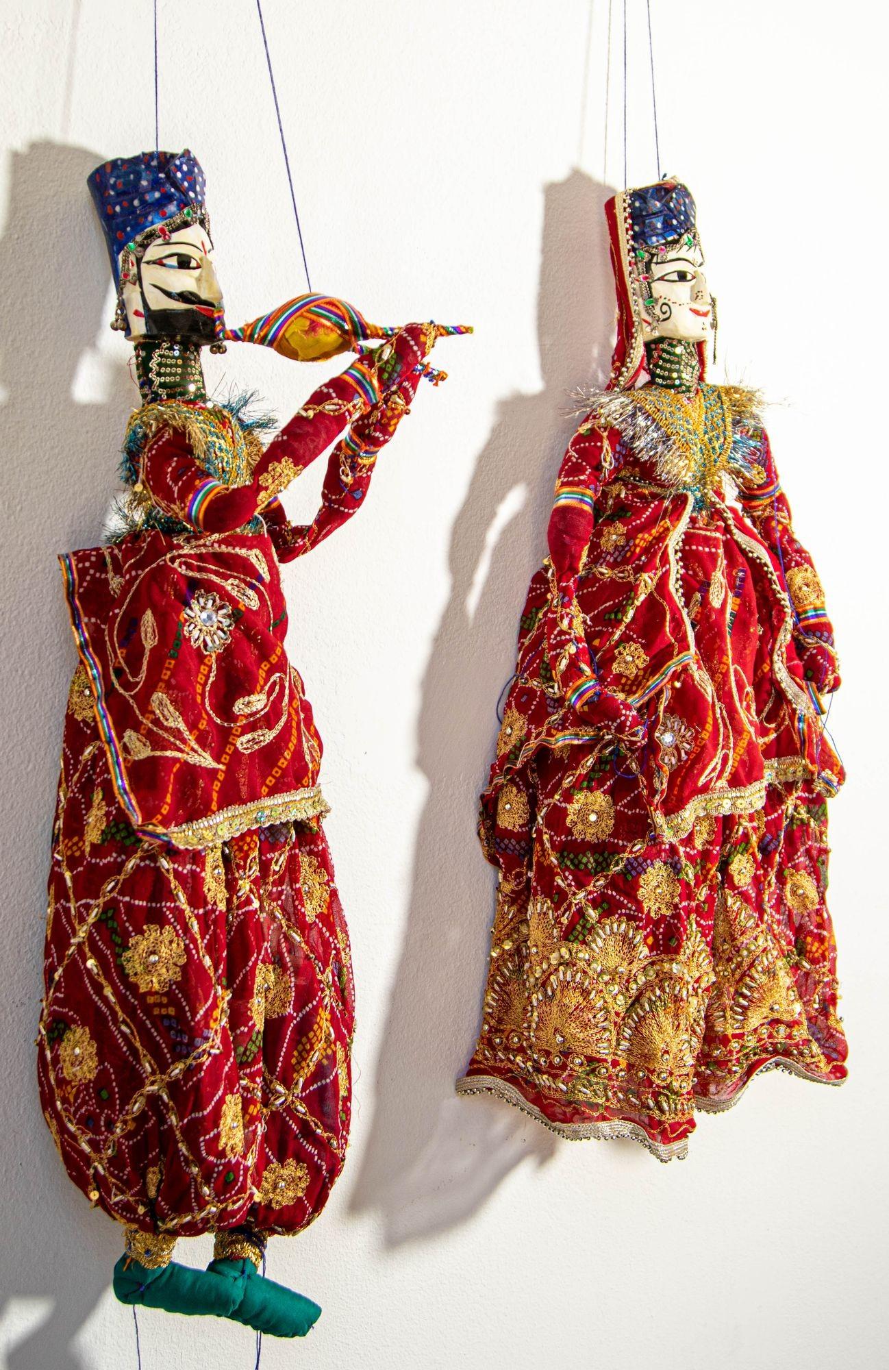 Folk Art Handmade Rajasthani Kathputli Dancing Puppet Couple Jaipur India 1950s For Sale