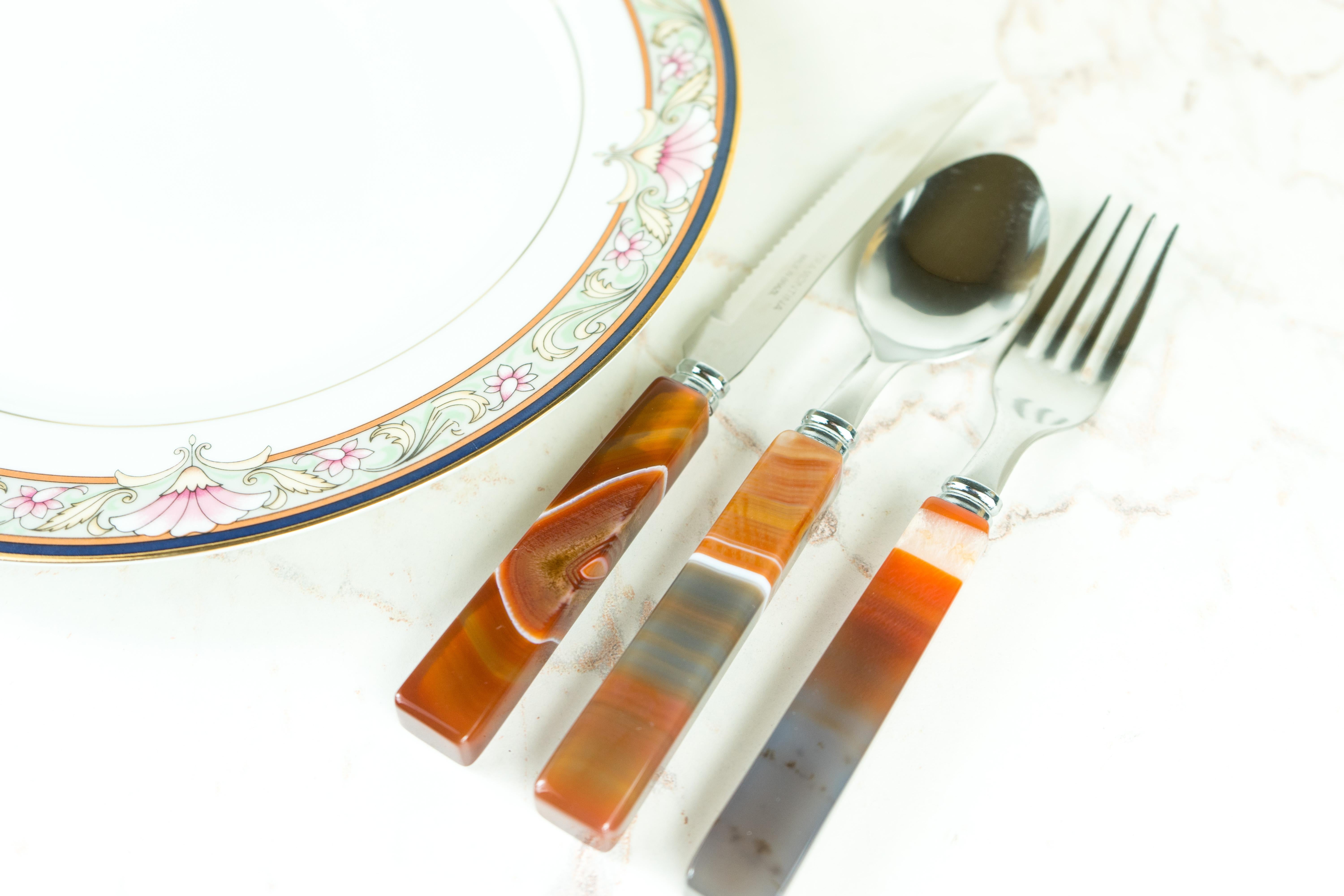 Handmade Red Lace Agate with Stainless Steel Cutlery Tableware Set, Serves 6 For Sale 6