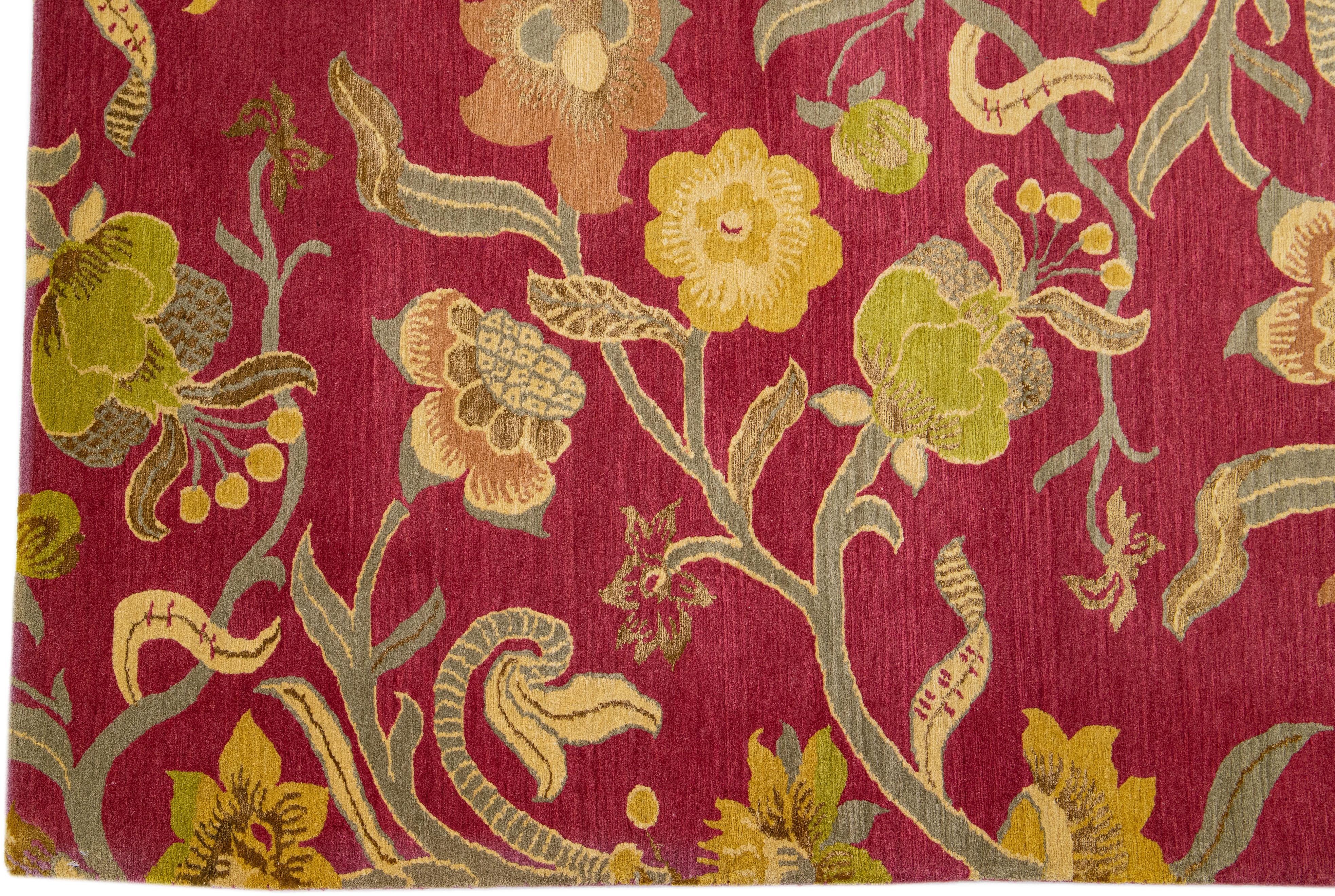Handmade Red Modern Nepalese Designed Floral Wool & Silk Rug In New Condition For Sale In Norwalk, CT