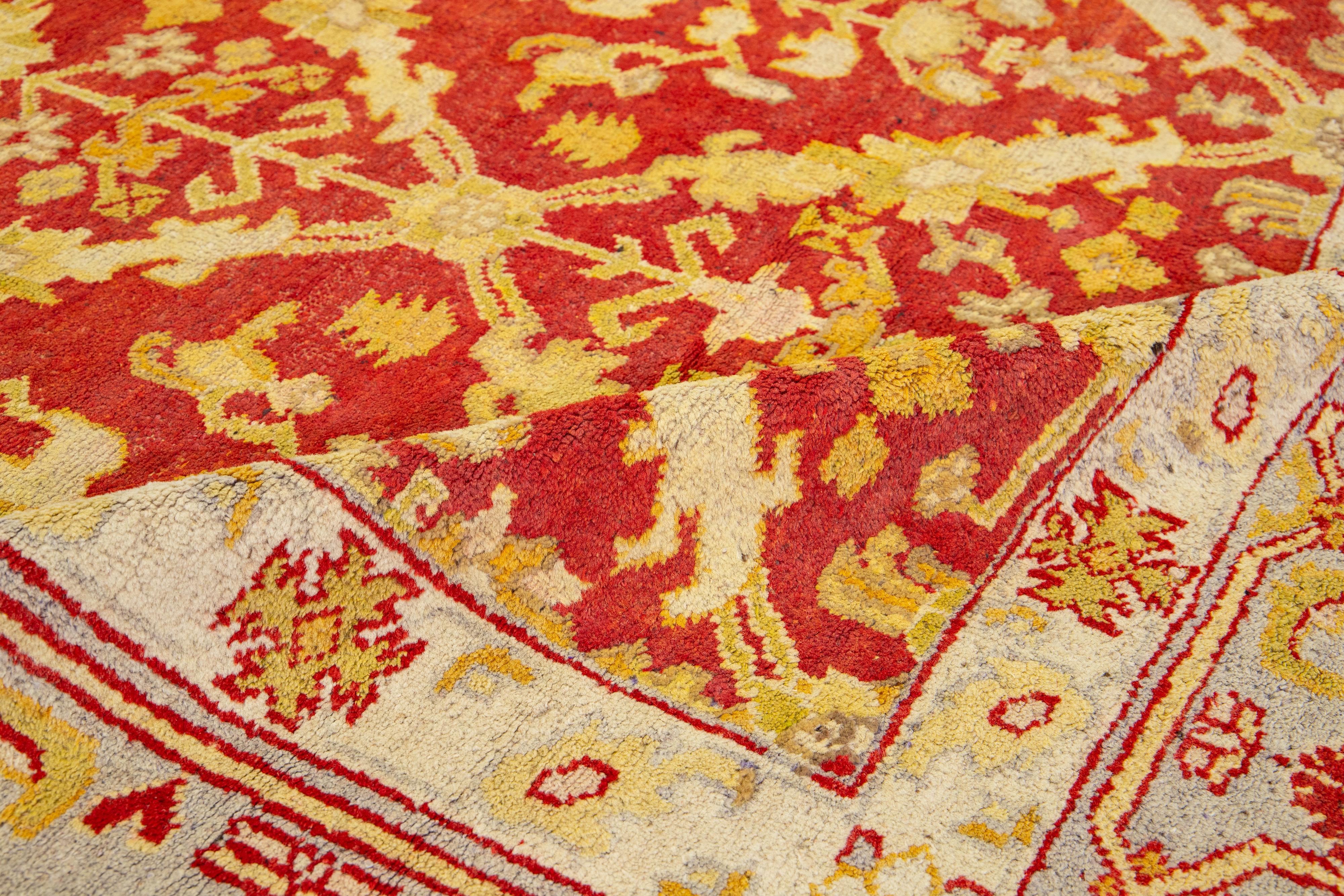 Handmade Red Turkish Oushak Wool Rug Featuring a Floral Pattern From The 1880's For Sale 4