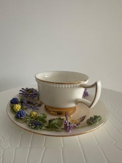 Handmade Relief Moulding Porcelain Decorative  Blackberry Design Plate
