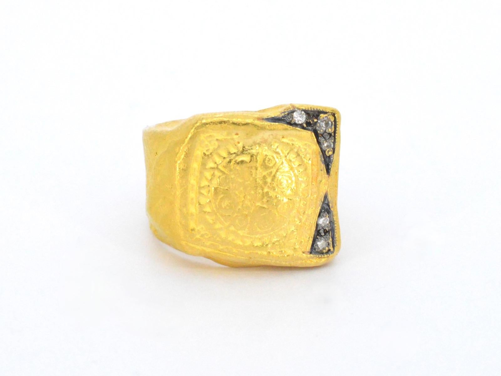 Handmade ring with diamonds In Excellent Condition For Sale In AMSTELVEEN, NH