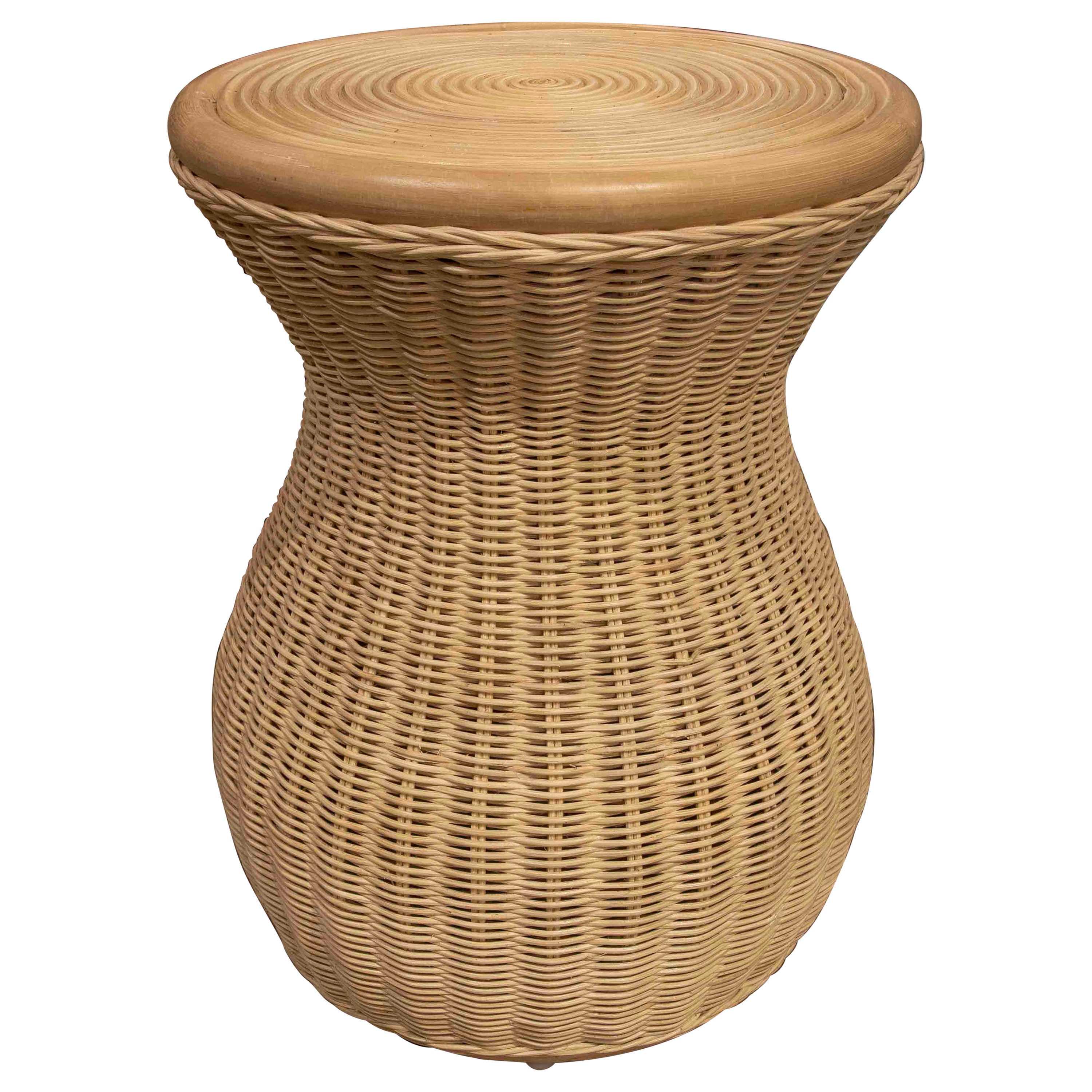 Handgefertigter runder Hocker aus Rattan und Korbweide