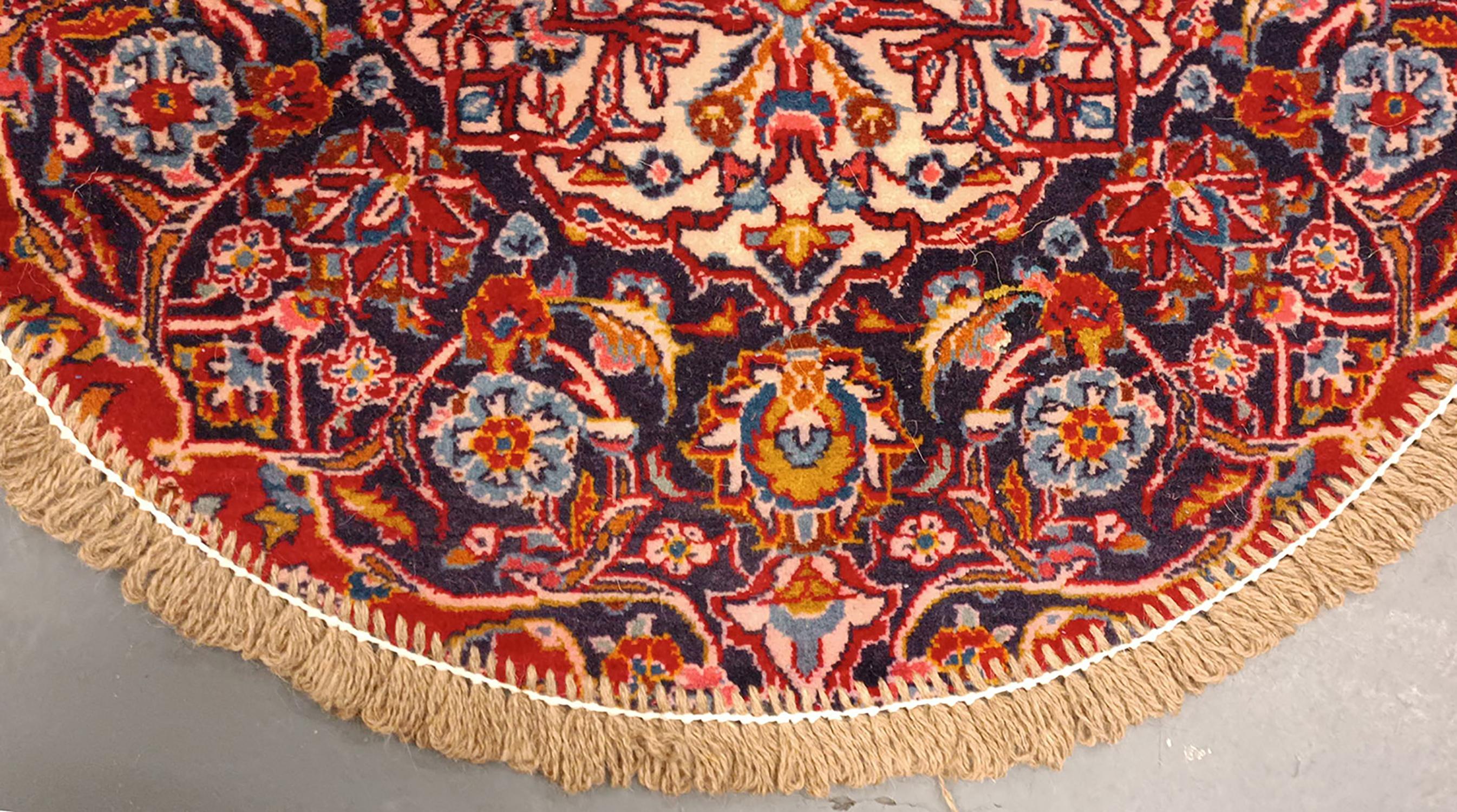 Handgefertigter runder Teppich Doormat Orientalischer runder, Innenteppich, Teppich, Teppichmatt, Eingangsweg (Arts and Crafts) im Angebot