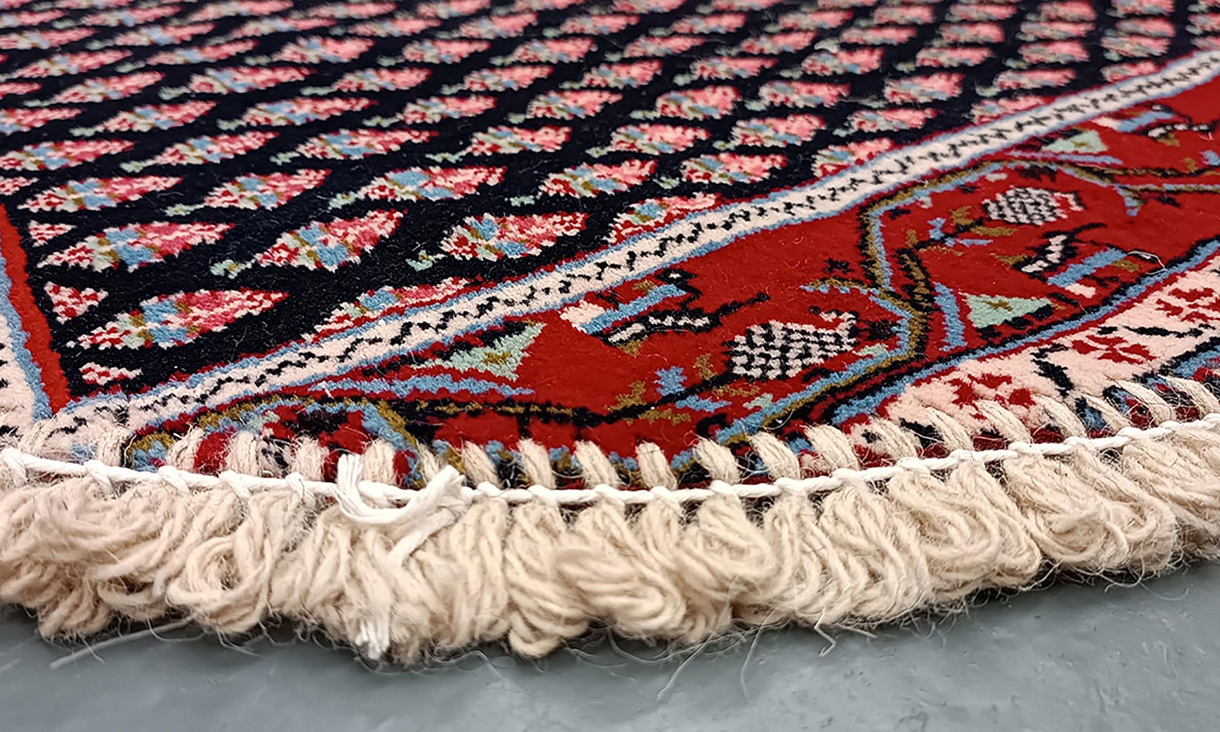 Handgefertigter runder Teppich Doormat Orientalischer runder, Innenteppich, Teppich, Teppichmatt, Eingangsweg (Aserbaidschanisch) im Angebot
