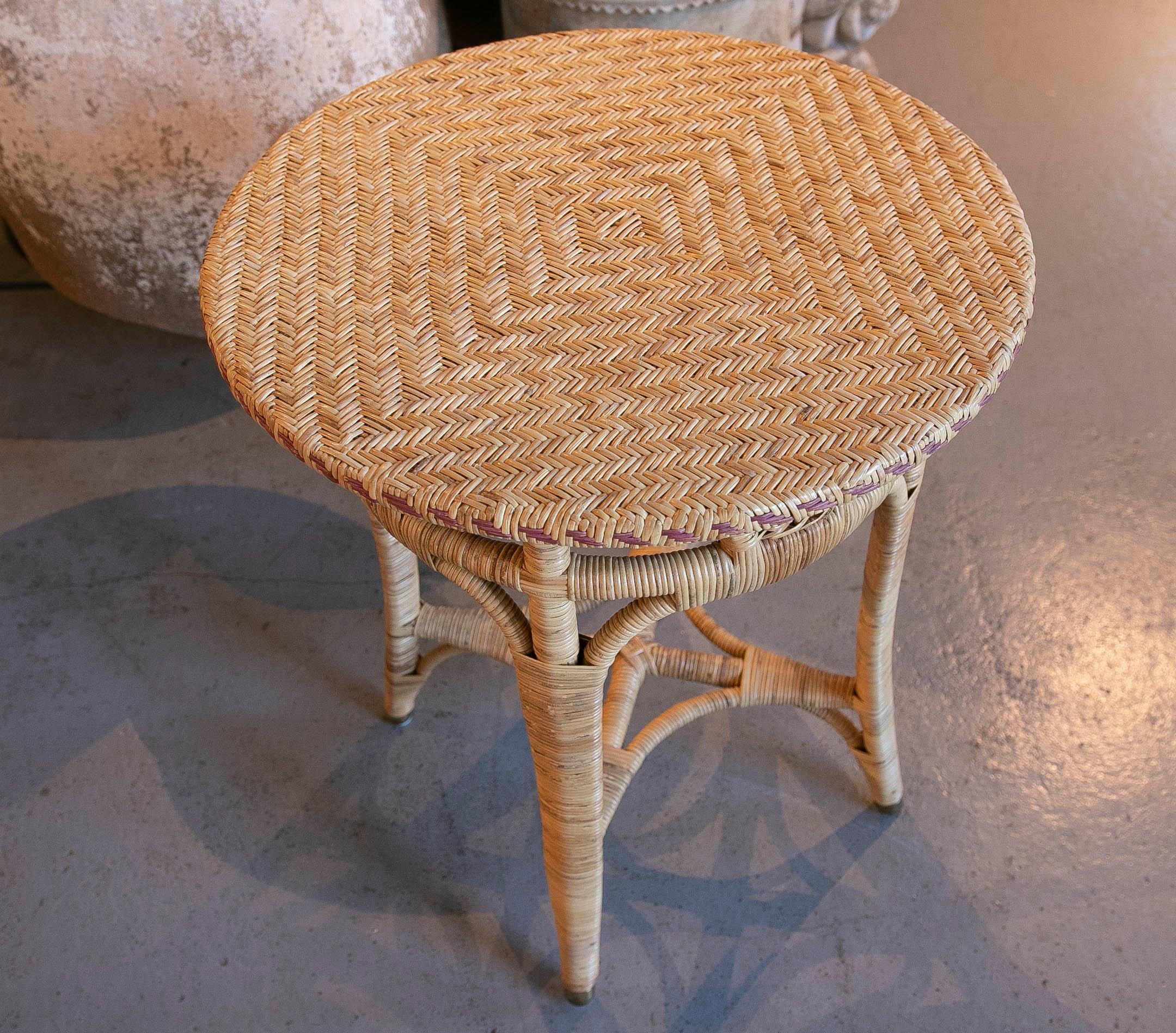 Handmade Round Wicker Side Table with brown Border  For Sale 9