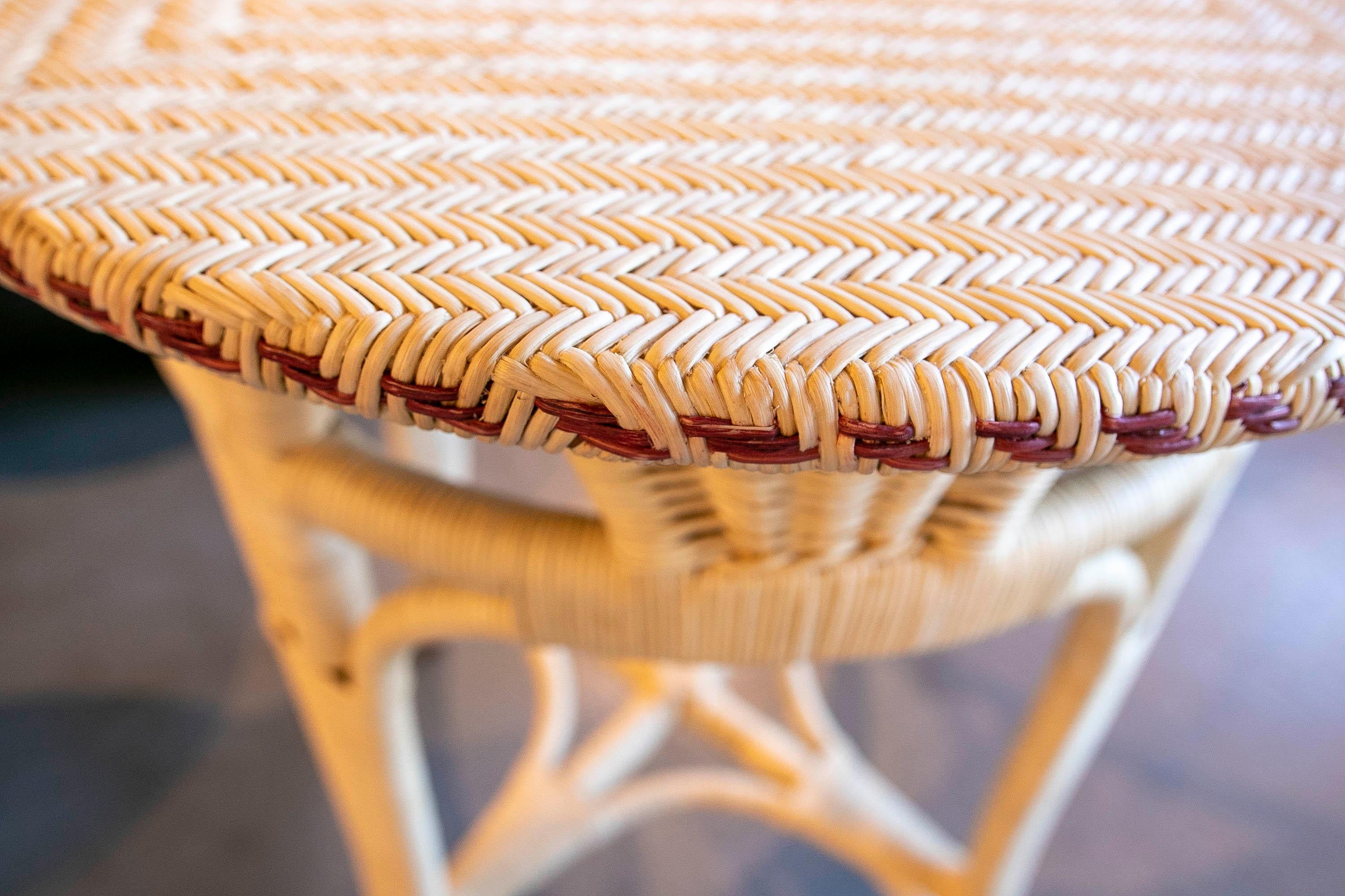 Handmade Round Wicker Side Table with brown Border  For Sale 3