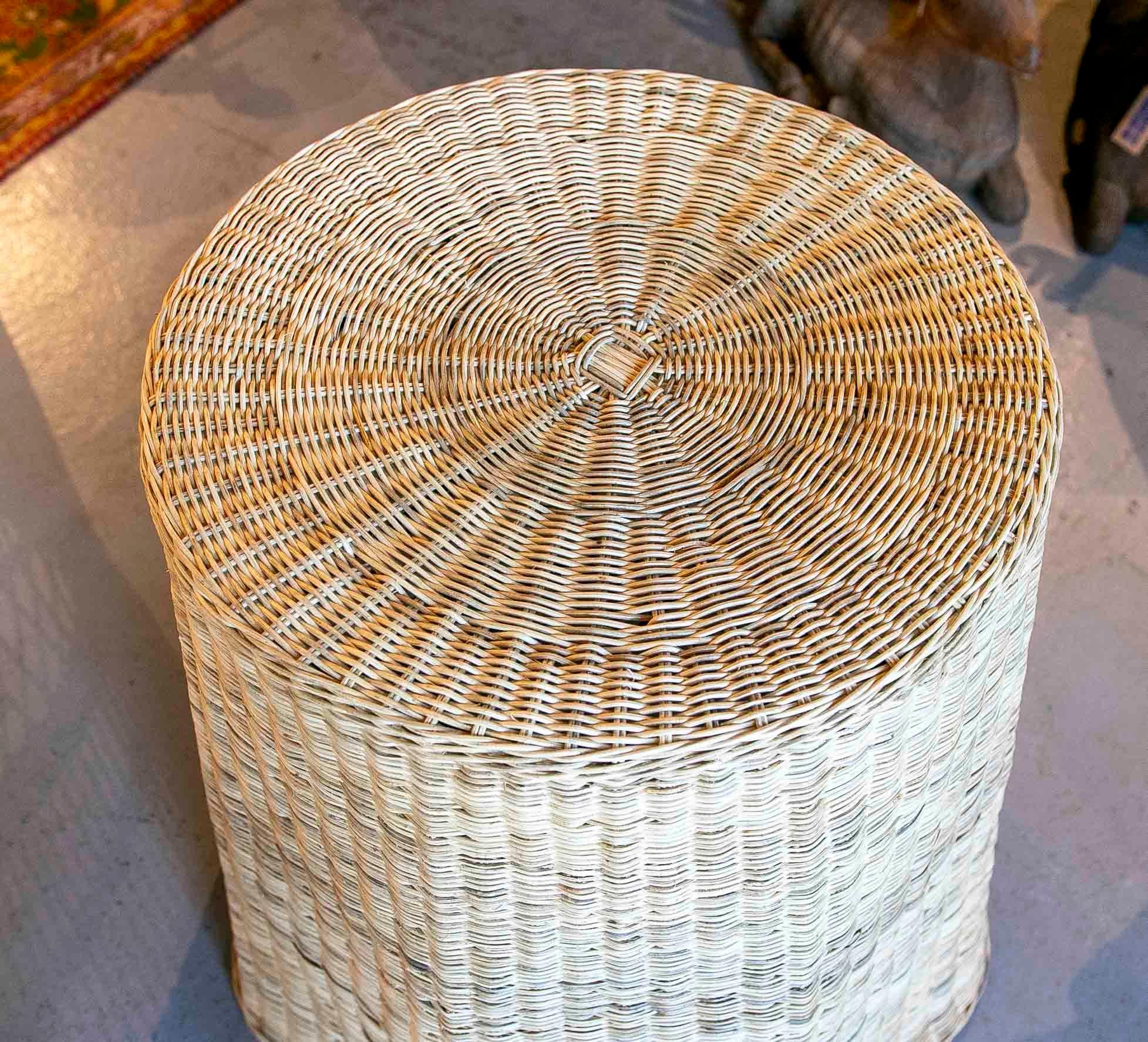 Handmade Round Wicker Side Table with Slings at the Bottom For Sale 10
