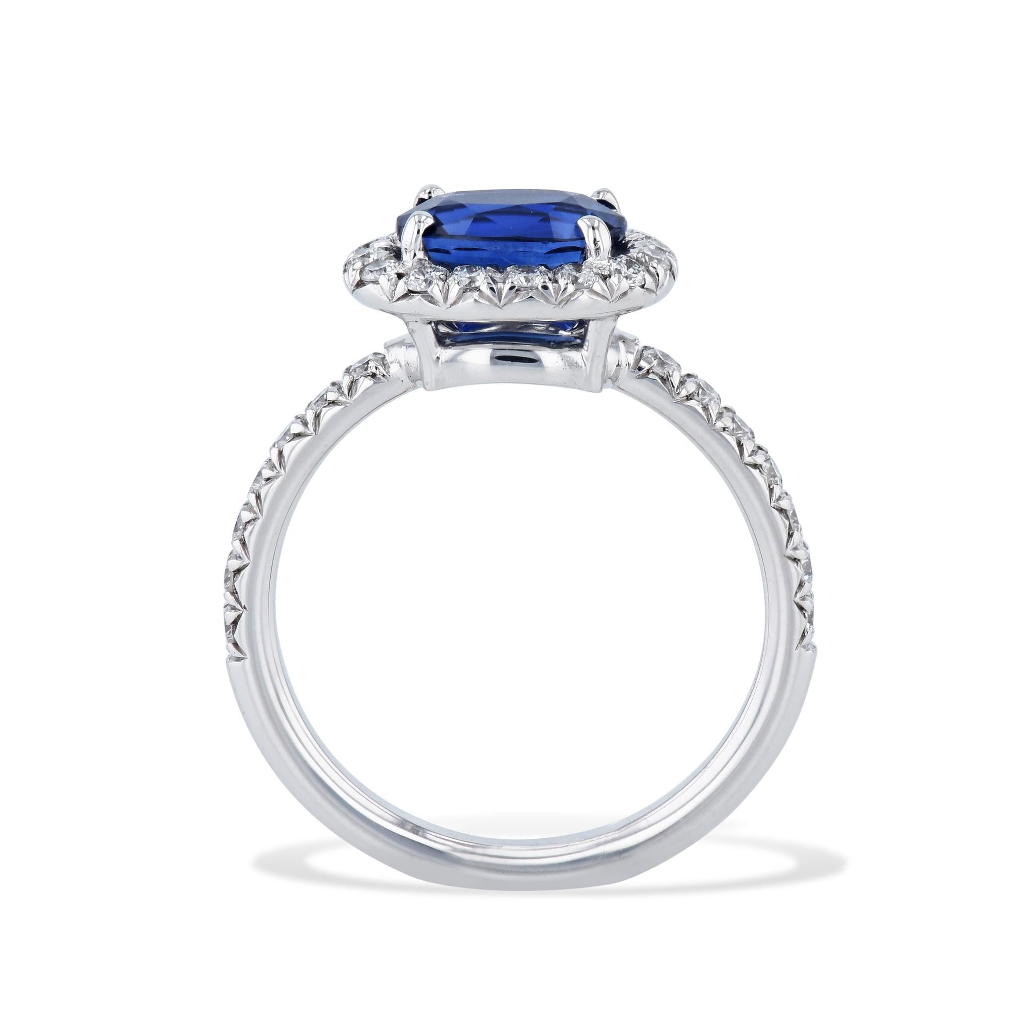 Modern Handmade Royal Blue Oval Sapphire Pave Diamond Halo White Gold For Sale