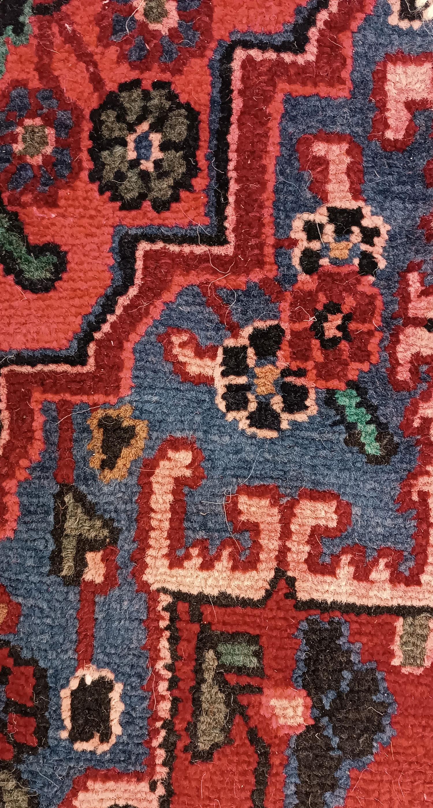 Handmade Rug Doormat Oriental Rug Half Circular Interior Carpet Mat Entrance Way In Excellent Condition For Sale In Wembley, GB