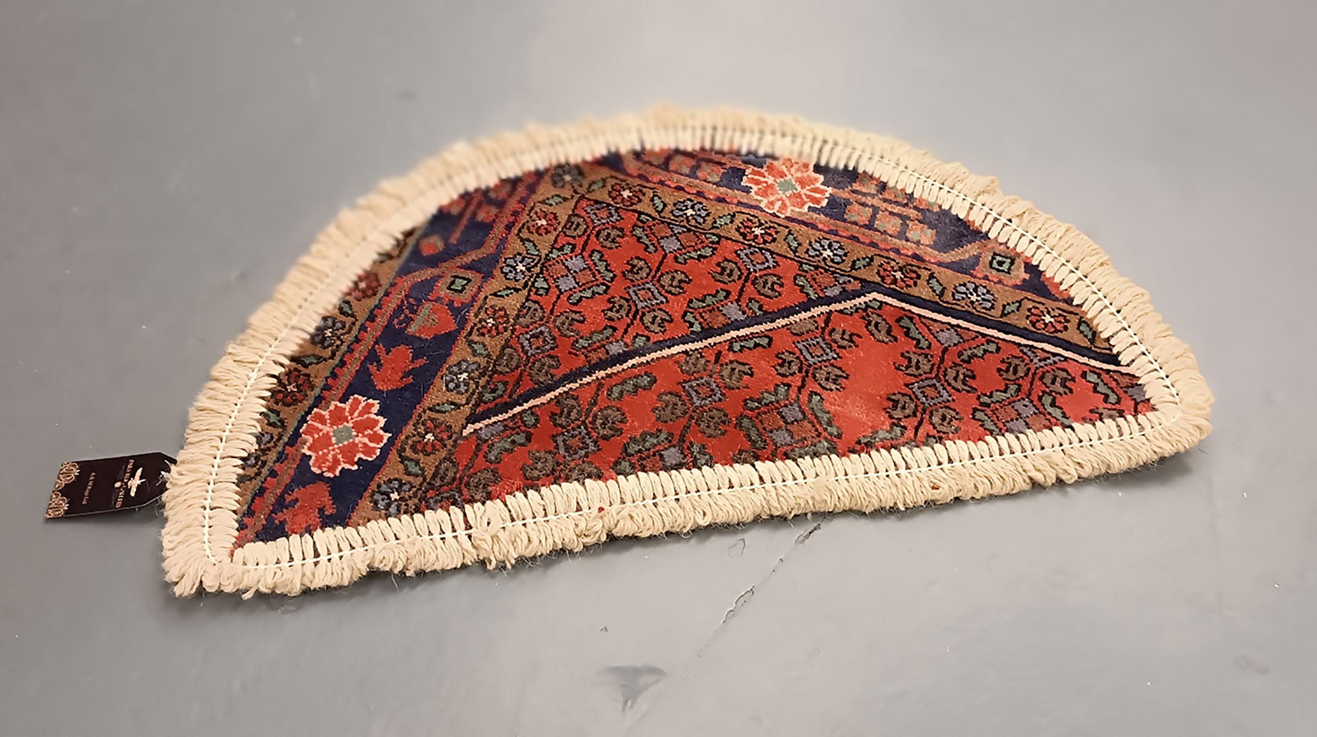 Late 20th Century Handmade Rug Doormat Oriental Rug Half Circular Interior Carpet Mat Entrance Way For Sale