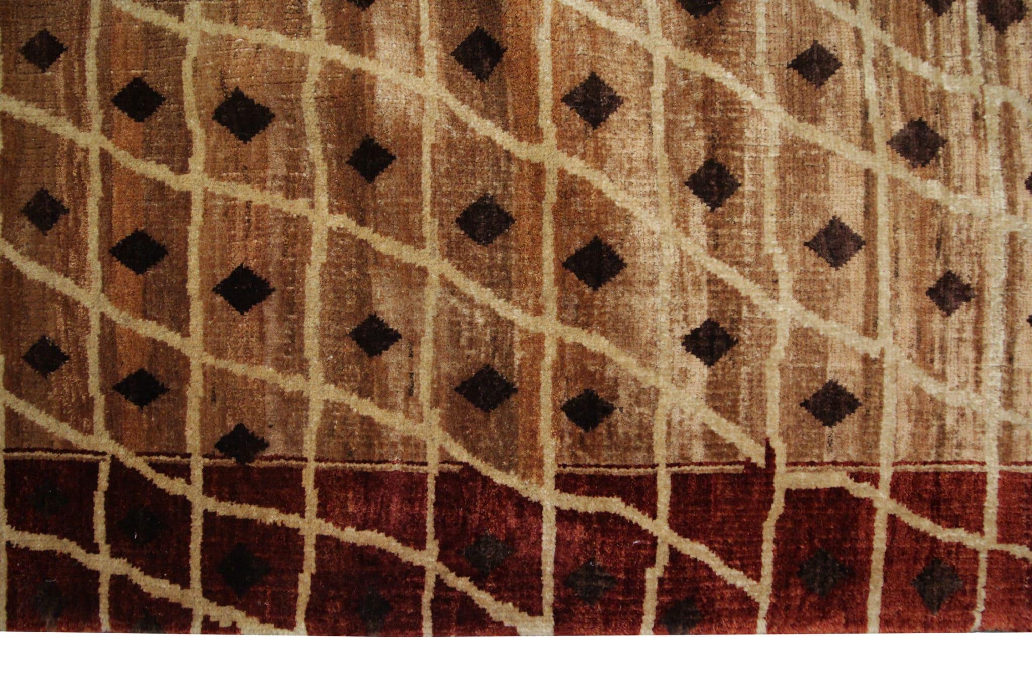 Handgefertigter moderner Gabbeh Quadratischer orientalischer primitiver Qashqai-Wollteppich aus Gabbeh (Baumwolle) im Angebot