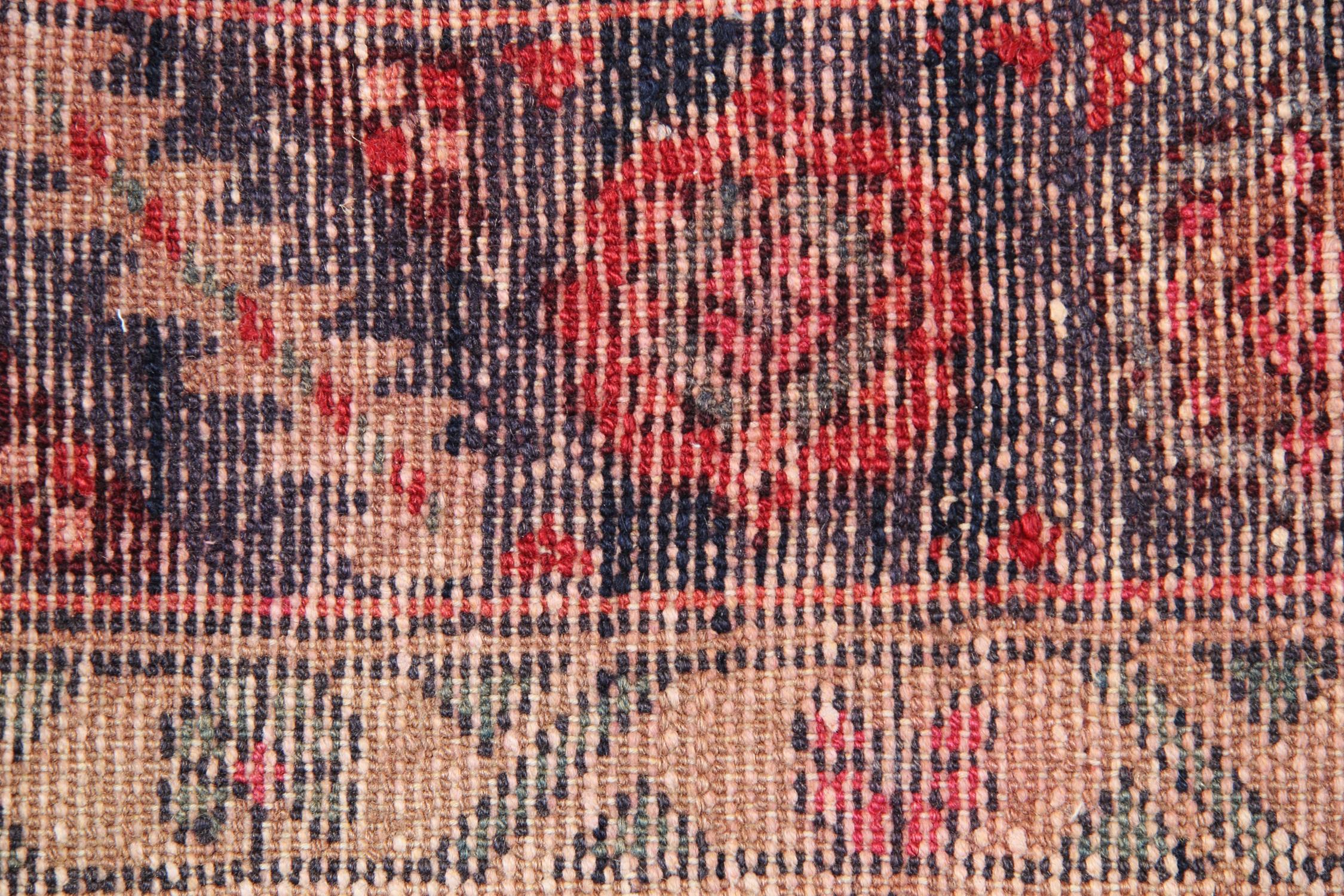 Hand-Woven Handmade Runner Rug Traditional Oriental Wool Geometric Carpet Rug For Sale