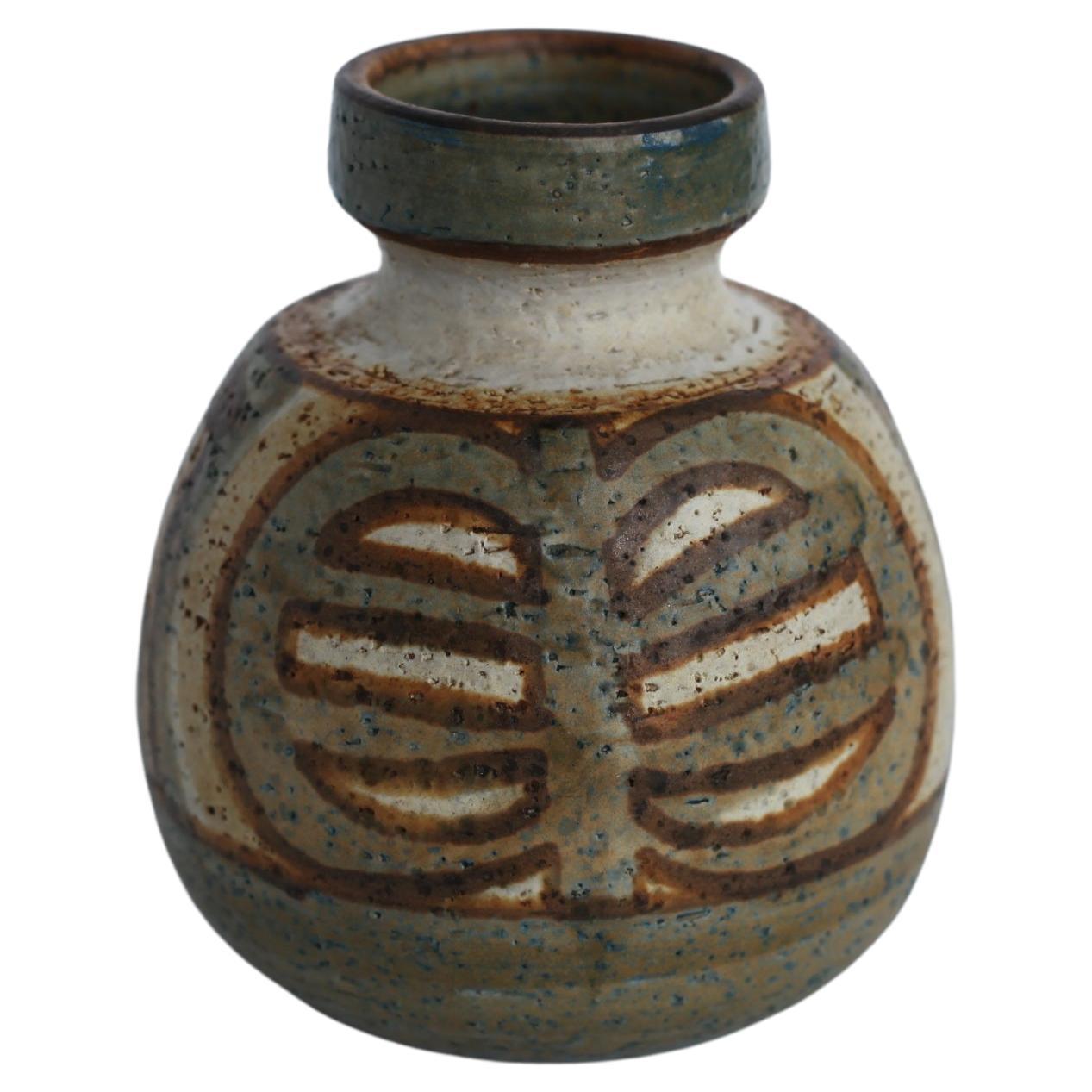 Erstaunliche handgefertigte Søholm-Vase aus der Jahrhundertmitte von Noomi Backhausen, Dänemark  im Angebot