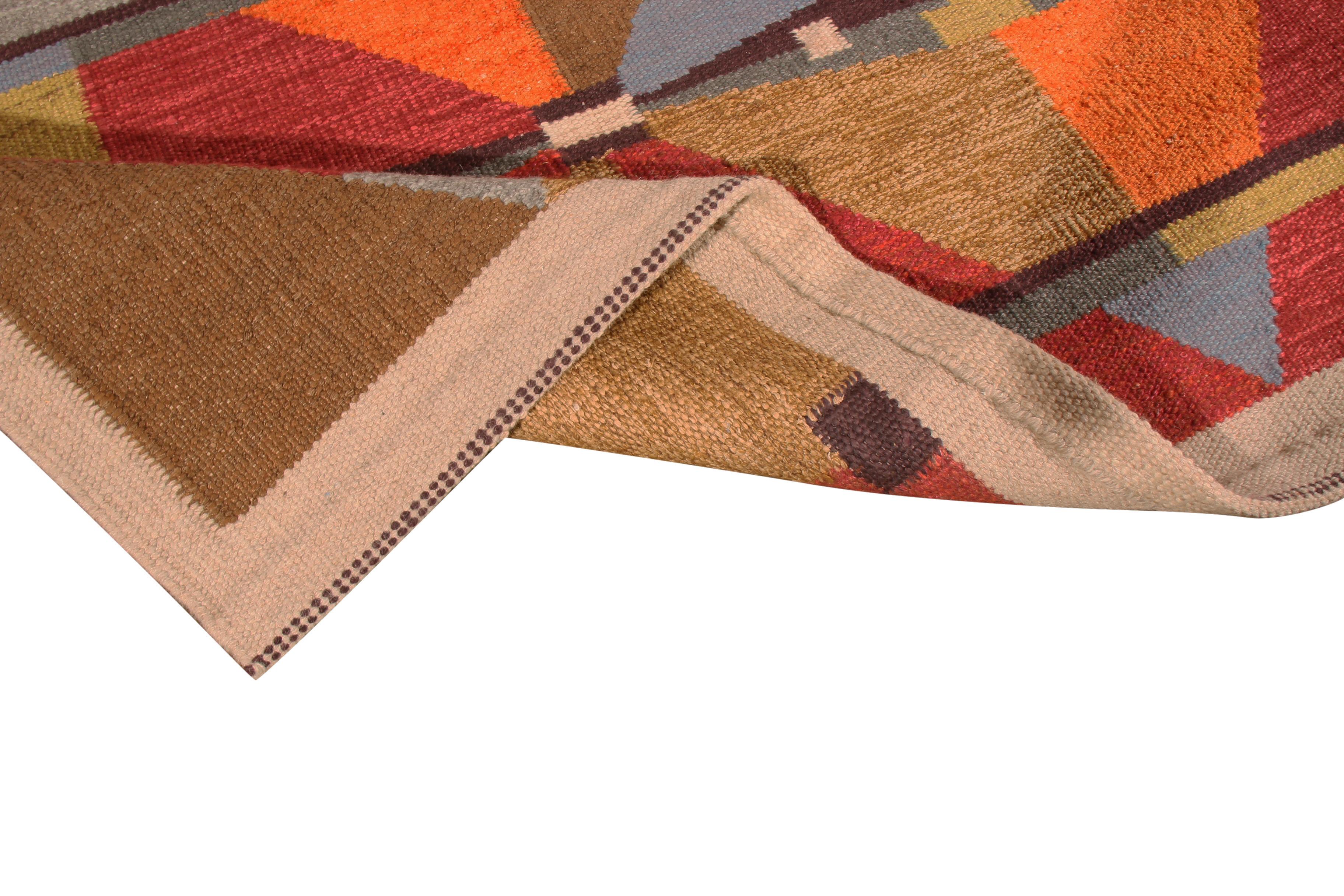 Scandinave moderne Kilim de style scandinave fait main, rouge et marron, tissé à plat par Rug & Kilim en vente