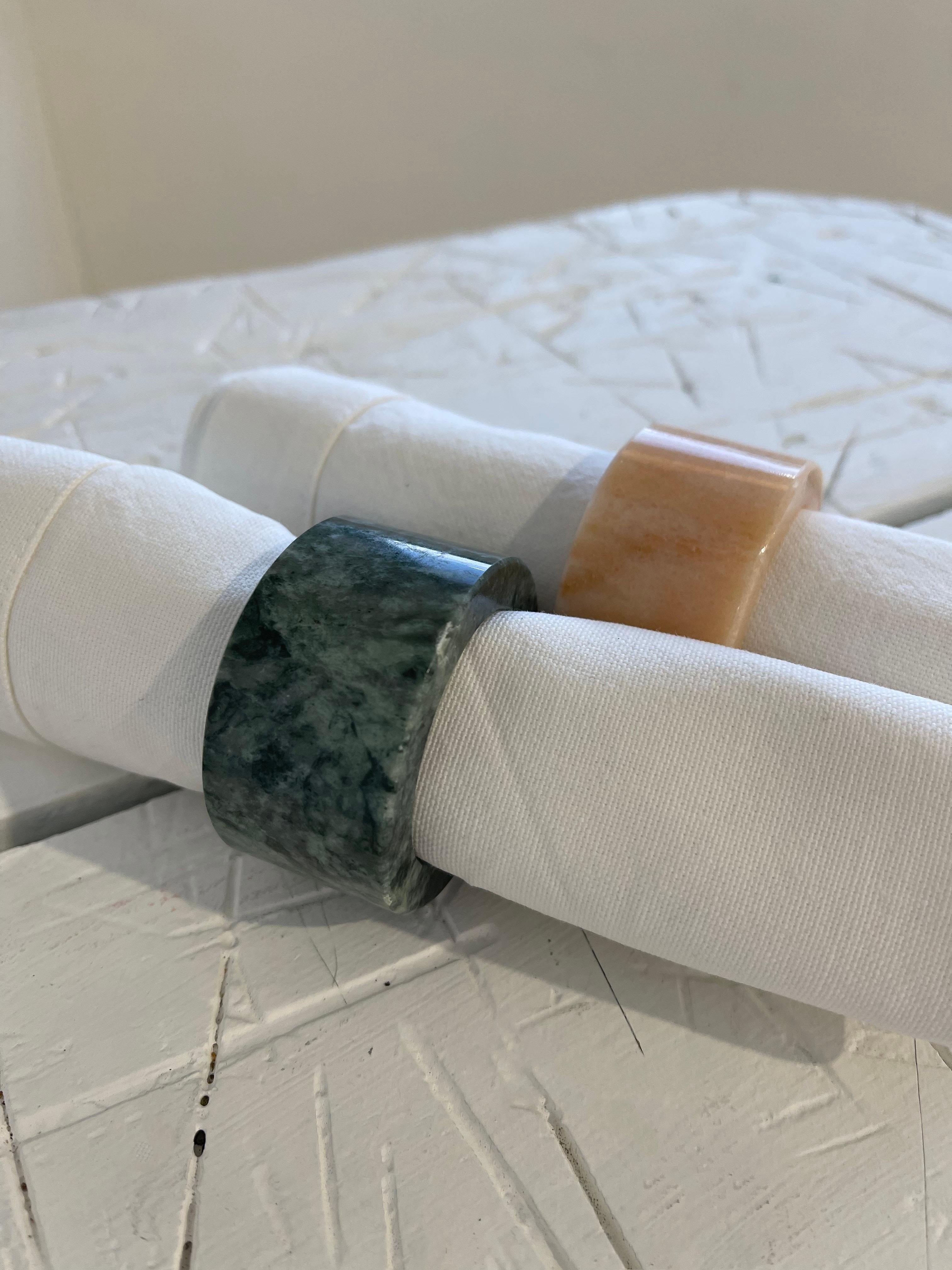 Italian Handmade Set of 2 Napkin Rings in Pink Portugal and Green Guatemala Marble For Sale