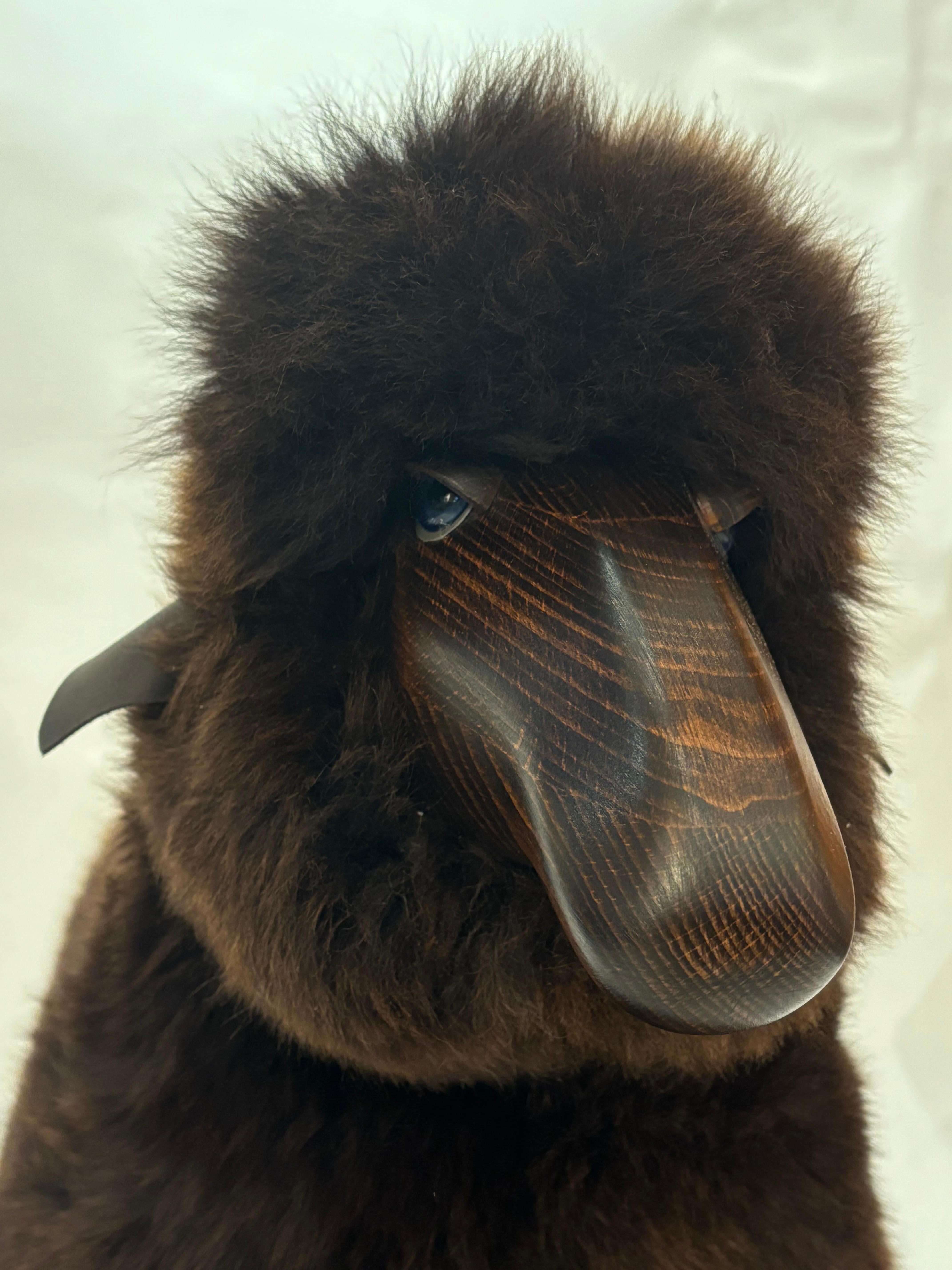 Fourrure Handmade sheep in brown fur and teak wood by Hans Peter Krafft, Meier Germany. en vente
