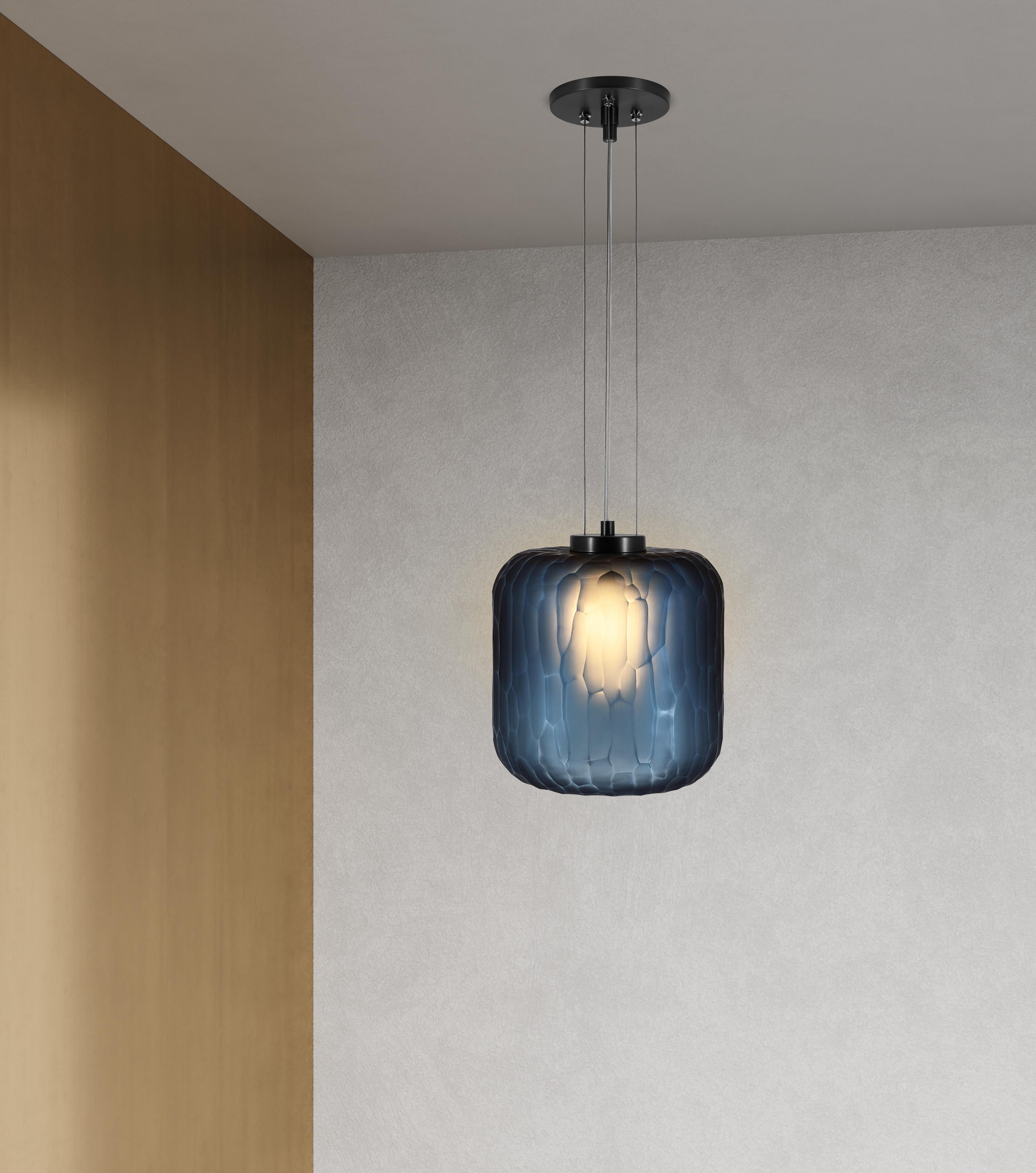 The Shereen small pendant was designed with the expressive elegance of gemstone jewelry in mind. Bold, rounded contours with frosted, multifaceted surfaces create a remarkably exquisite sculptural piece with a rich, modern touch. Each piece is