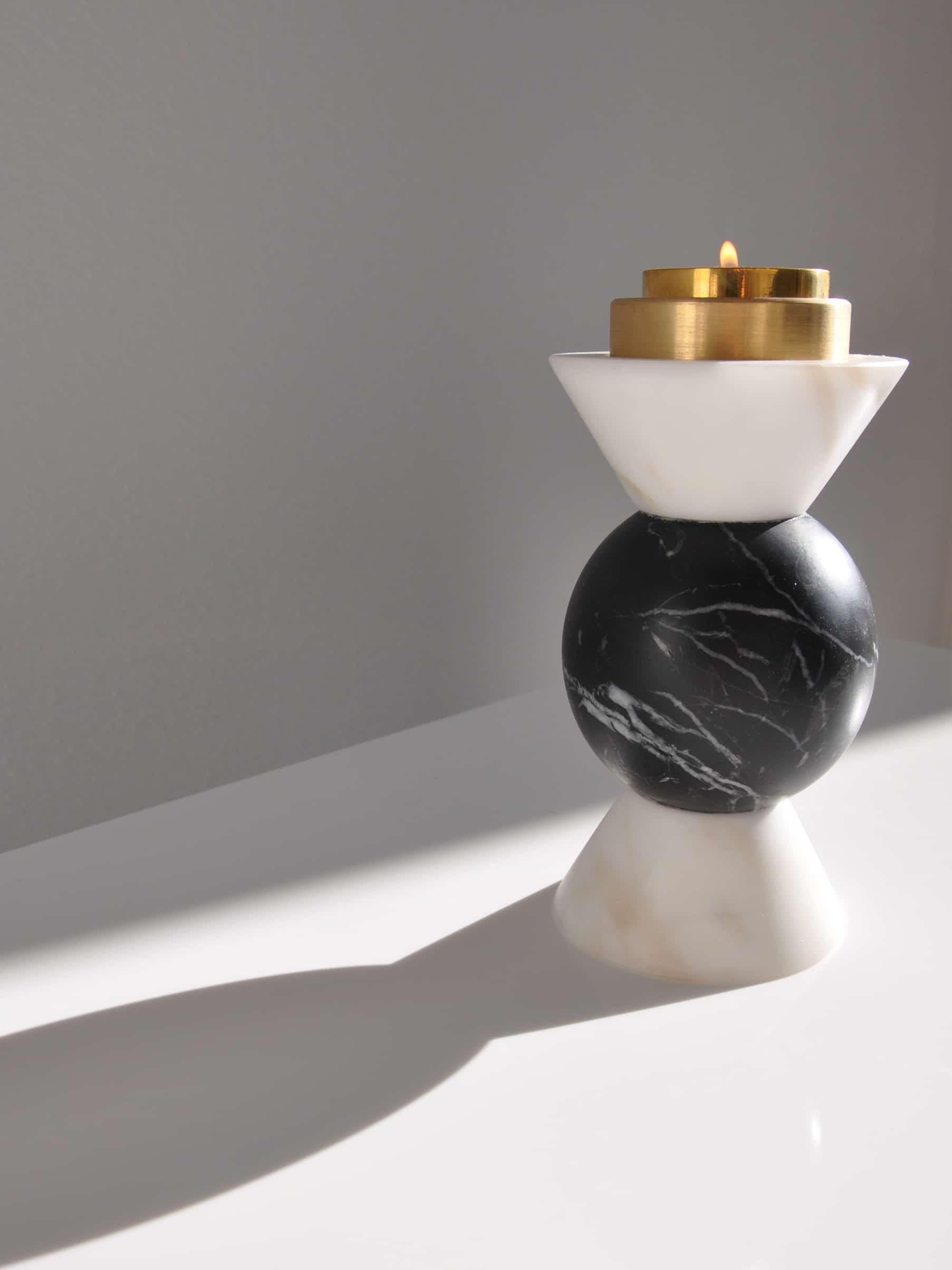 Contemporary Handmade Short Rounded Two-Tone Candleholder in Carrara and Marquina Marble For Sale