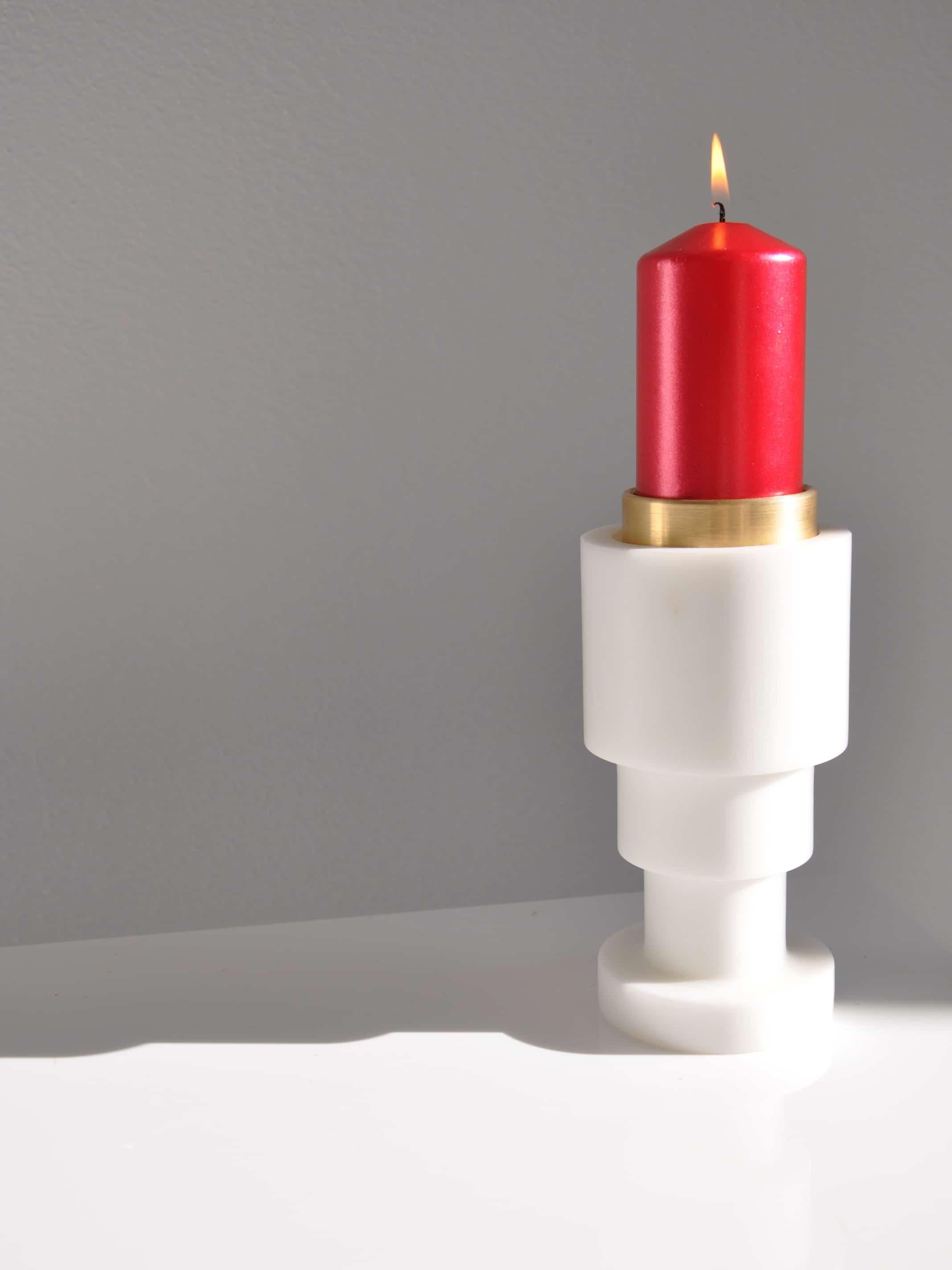 Contemporary Handmade Short Squared Unicolor Candleholder in White Carrara Marble and Brass For Sale