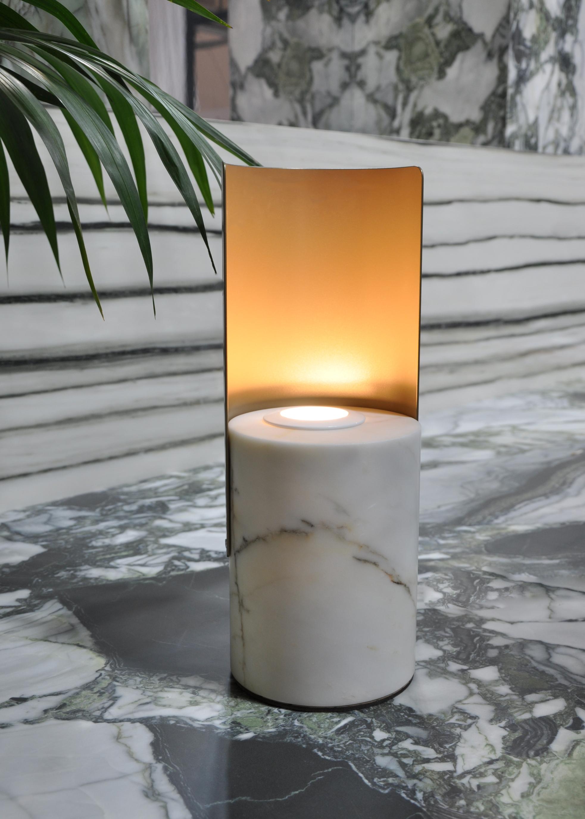Italian Handmade Short Table Lamp in Paonazzo Marble and Metal For Sale