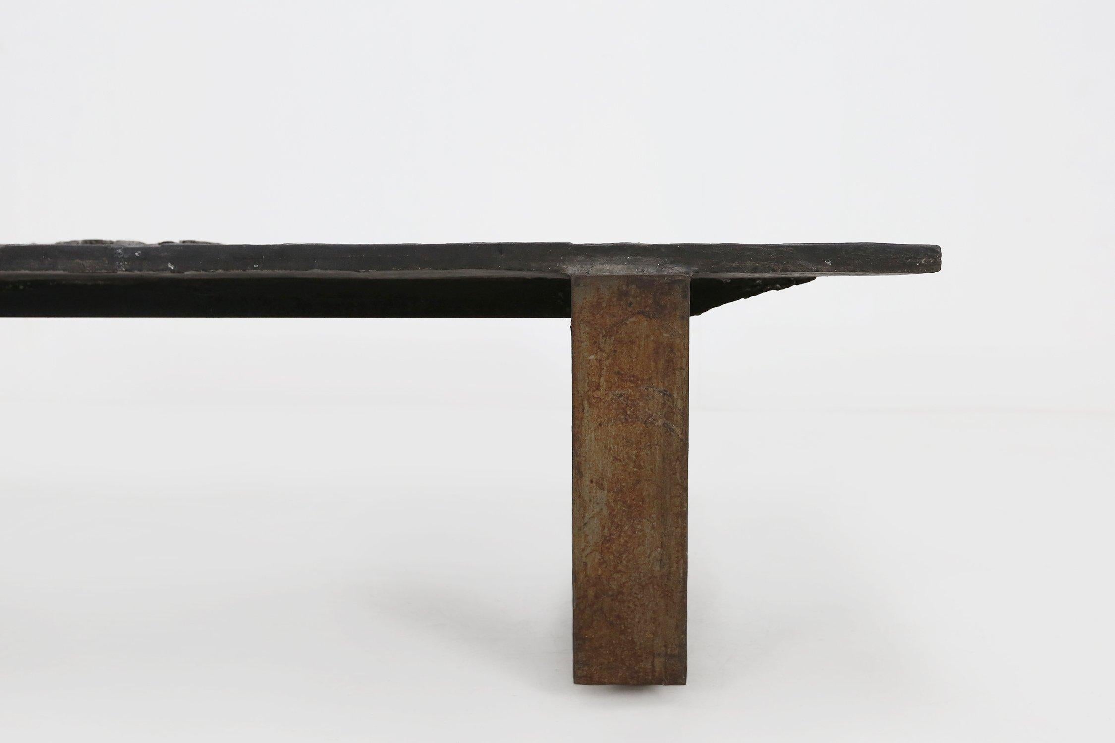 Table basse brutaliste signée Pia Manu, années 1960 en vente 4