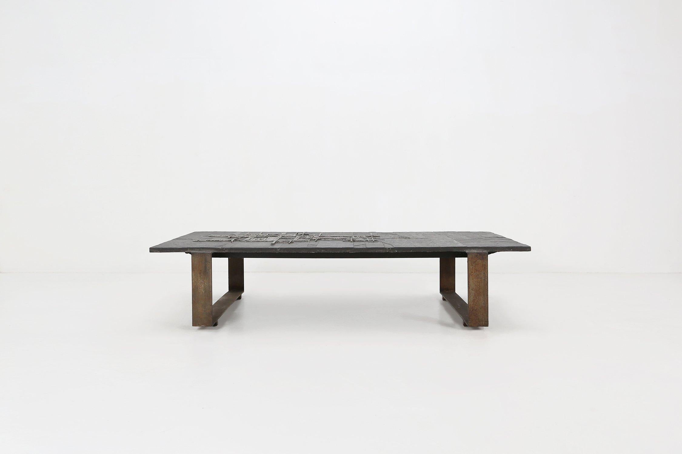 Table basse brutaliste signée Pia Manu, années 1960 en vente 5